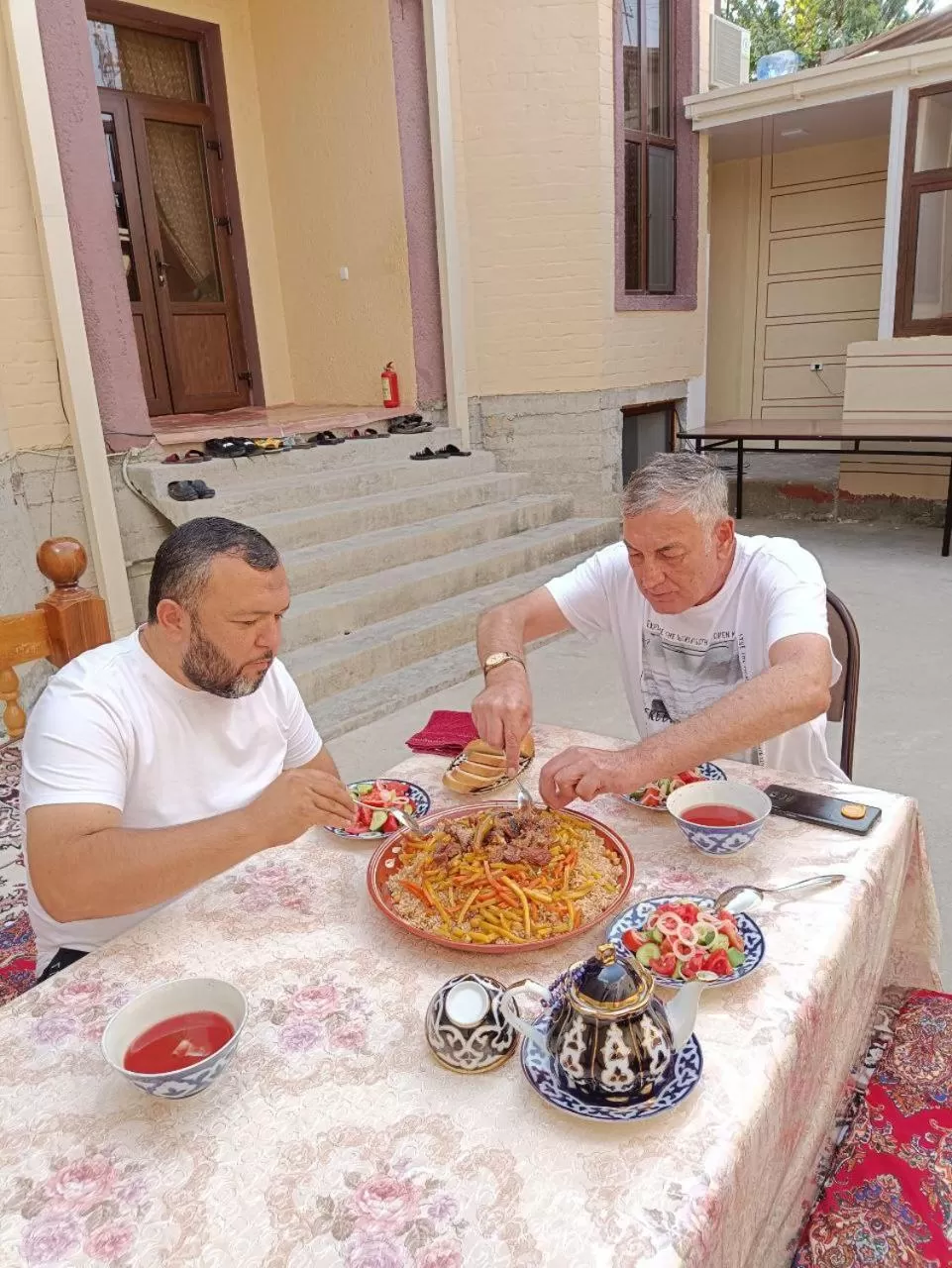Food in Aminabonu Hotel