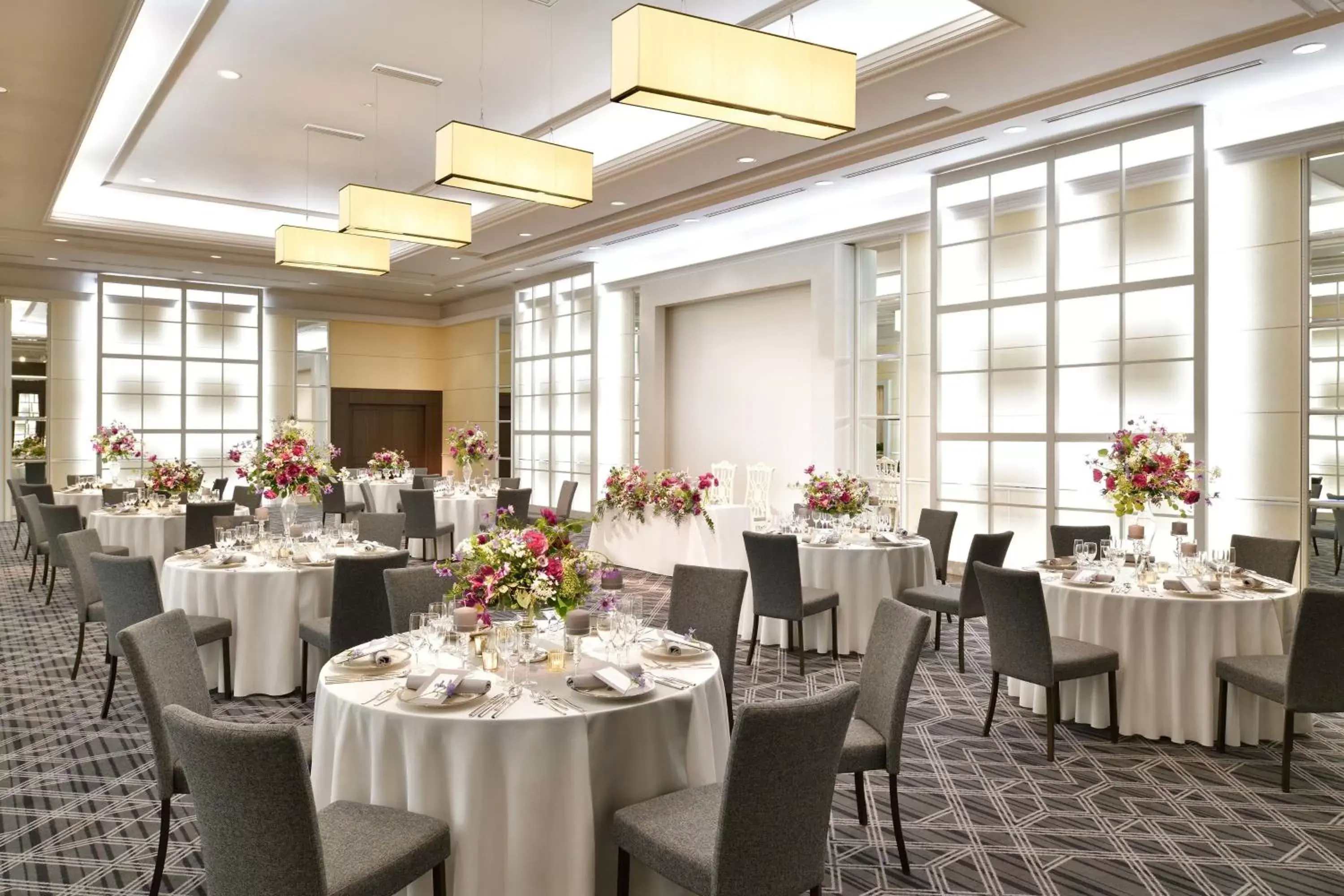 Banquet/Function facilities, Restaurant/Places to Eat in Sheraton Grande Tokyo Bay Hotel