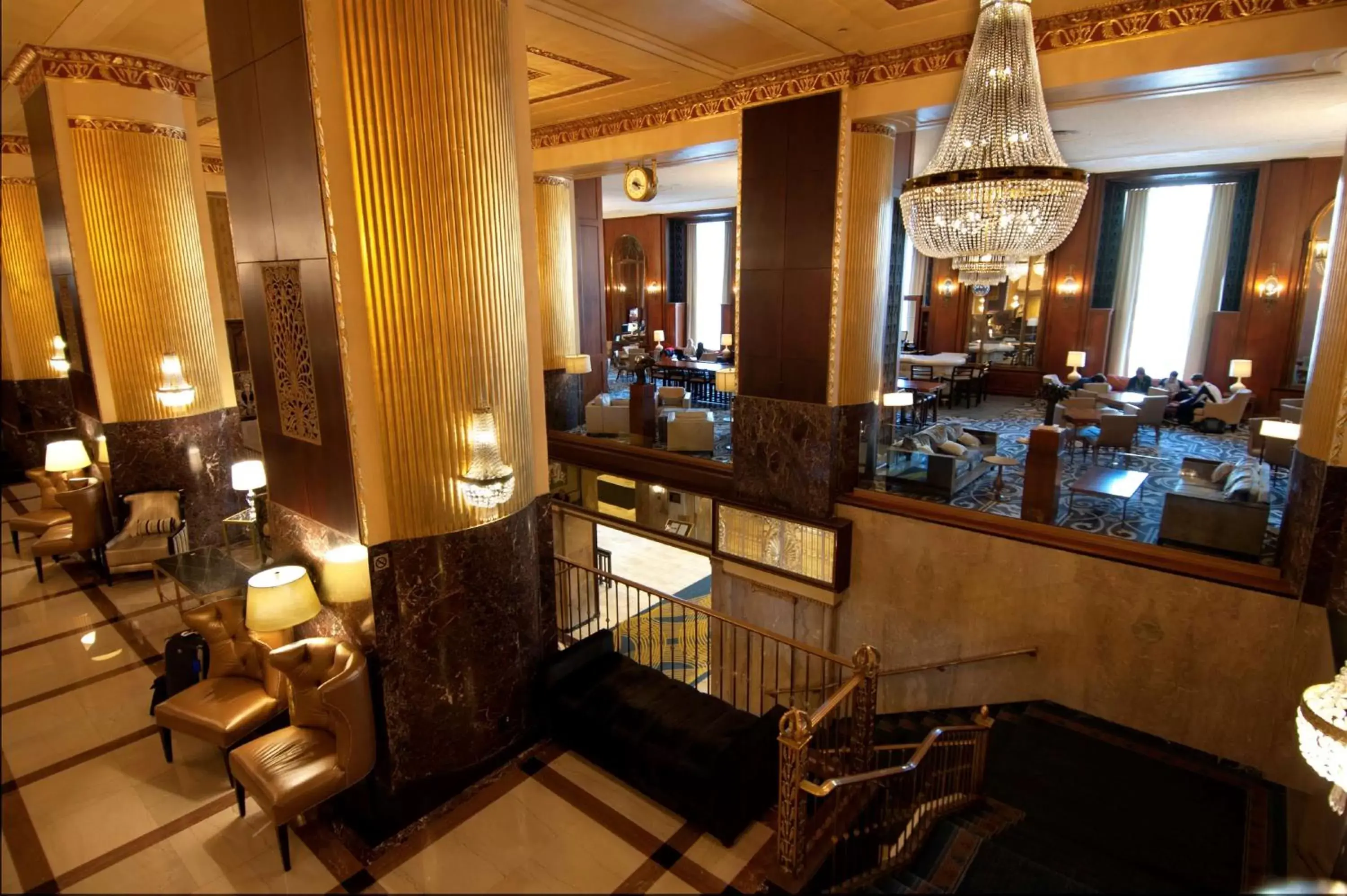 Lobby or reception, Restaurant/Places to Eat in Hilton Milwaukee City Center