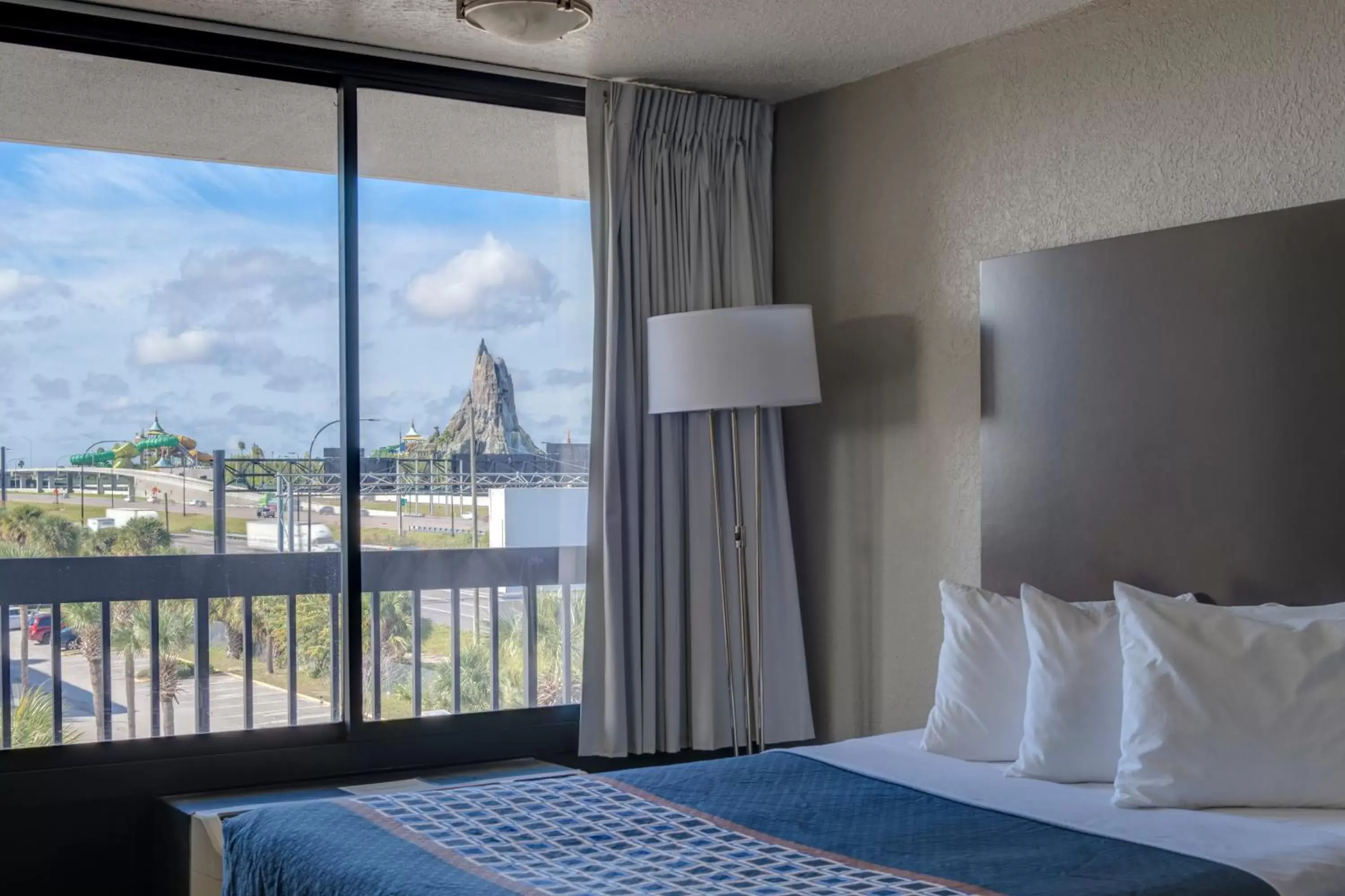 Nearby landmark, Bed in Hotel Monreale Express International Drive Orlando Nearby landmark, Bed in Hotel Monreale Express International Drive Orlando