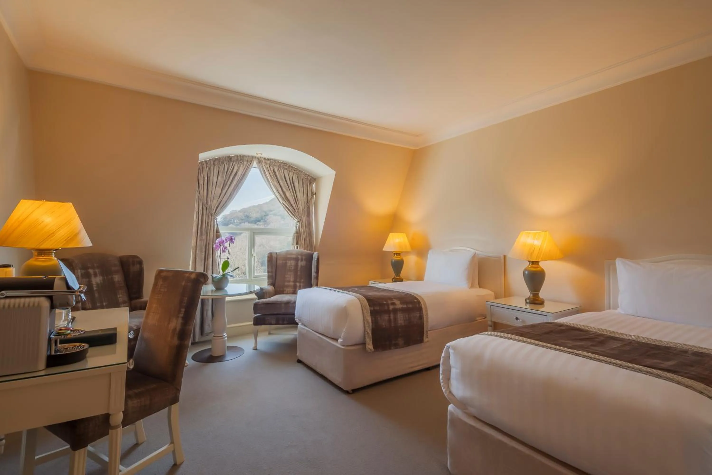 Bed in The Glenview Hotel & Leisure Club