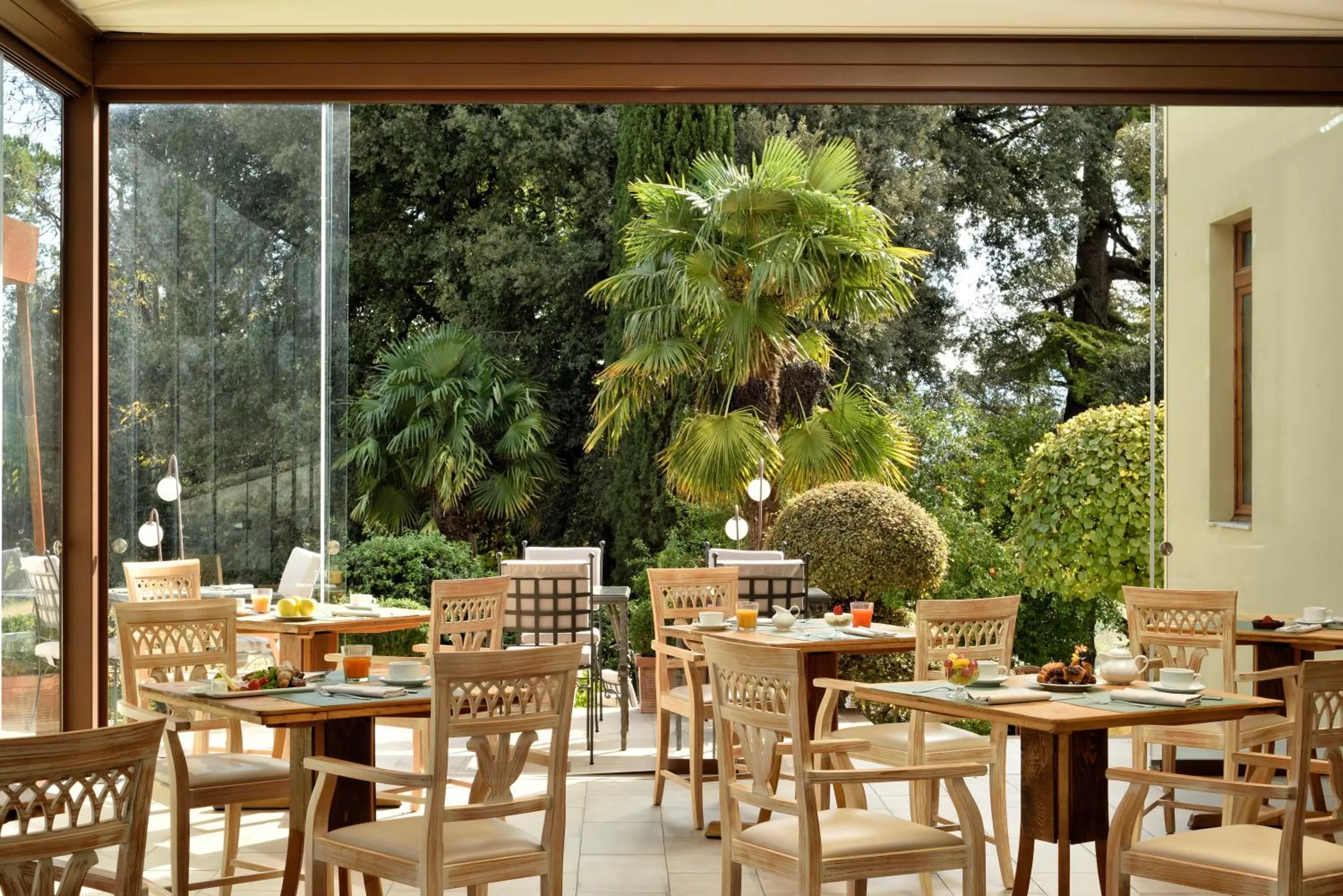 Restaurant/places to eat in Villa Sabolini