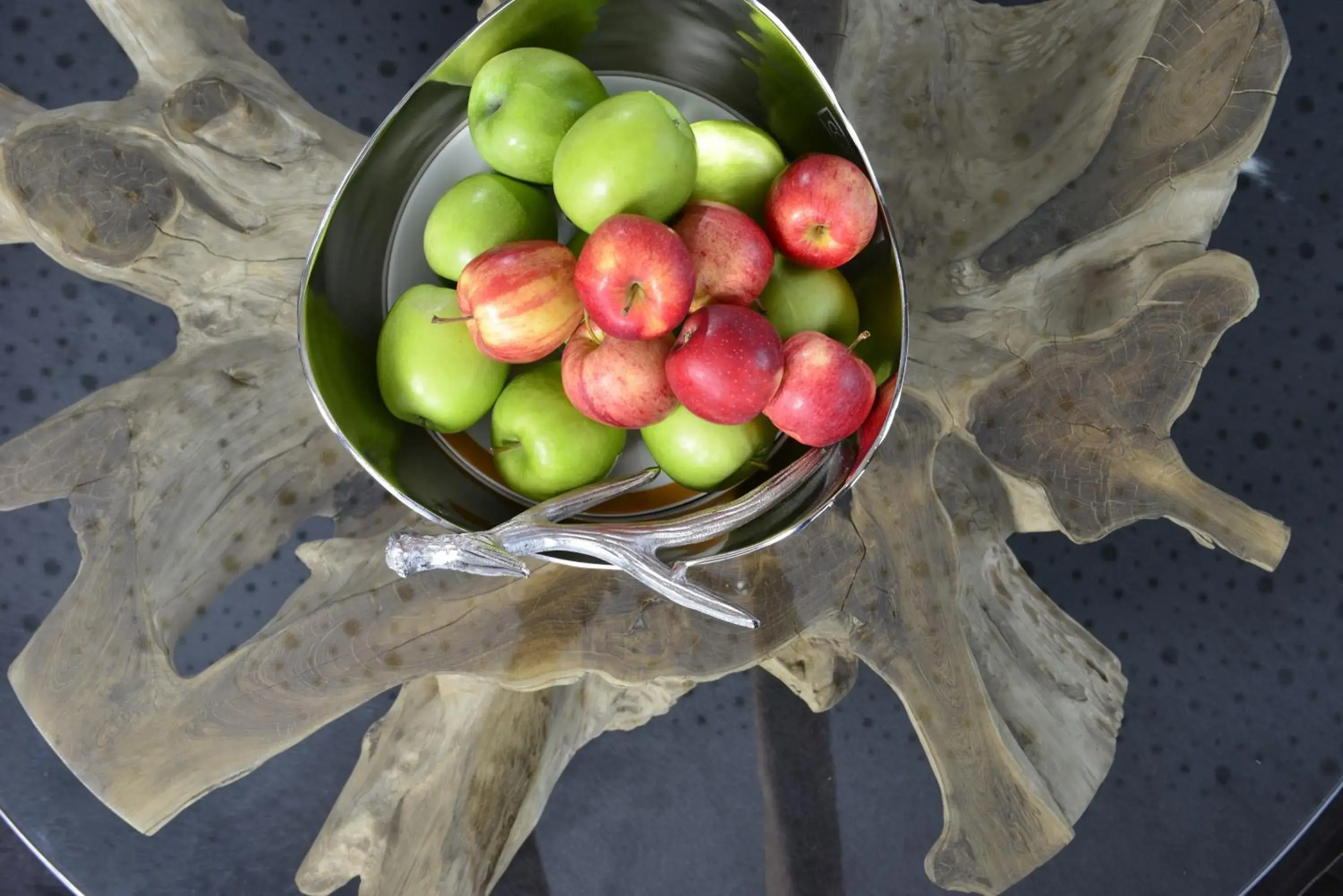 Decorative detail, Food in Hotel Uhu Garni - Superior