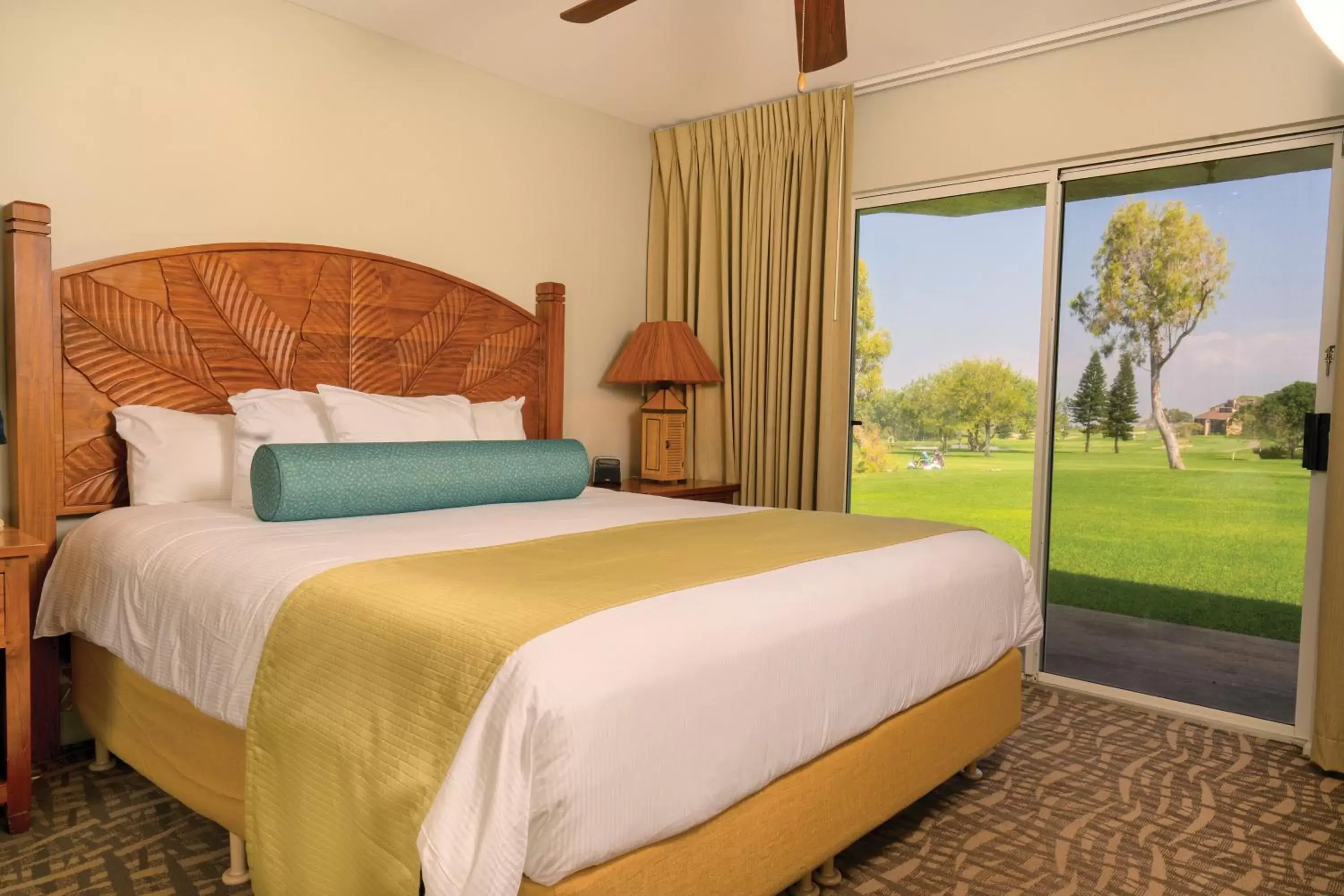 Bedroom, Bed in Paniolo Greens Resort