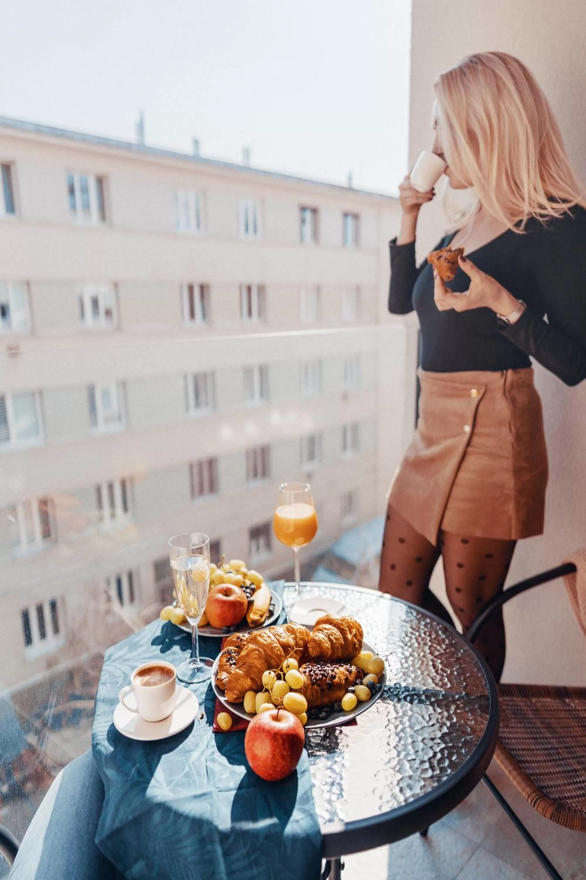 Balcony/Terrace in Smart & Green Living by Ambiente