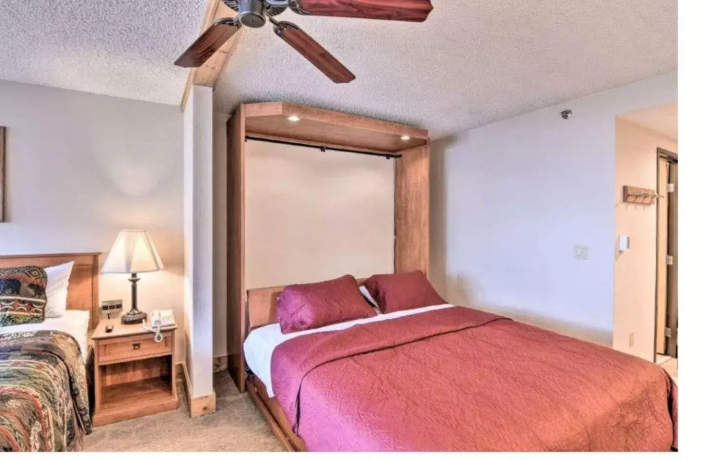 Bedroom, Bed in Grand Lodge Crested Butte