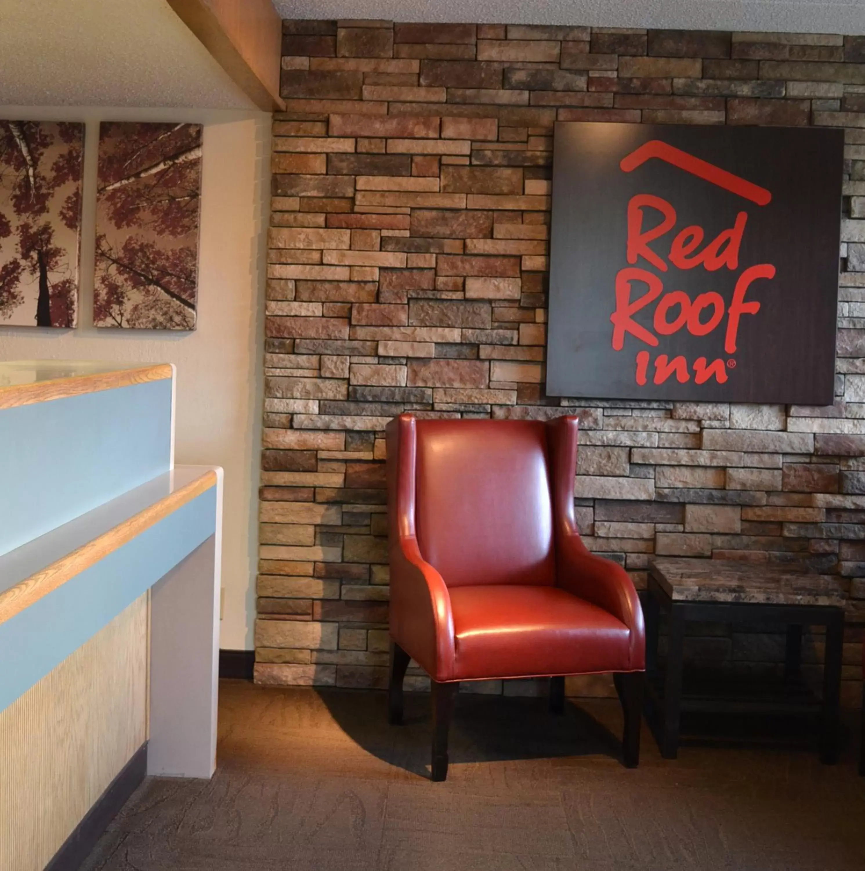 Lobby or reception in Red Roof Inn Benton Harbor - St. Joseph