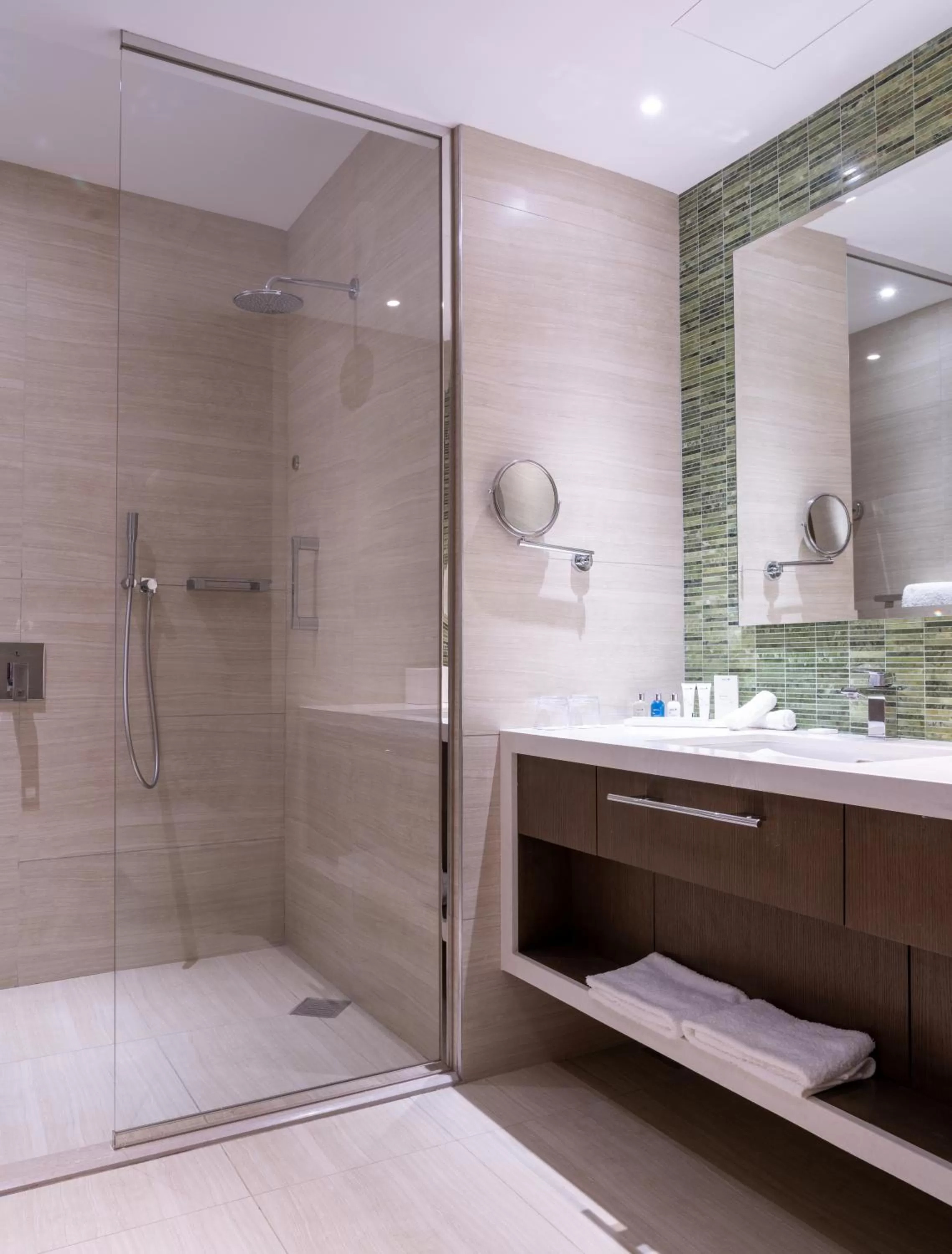 Bathroom in Radisson Blu Hotel & Residence Nairobi Arboretum