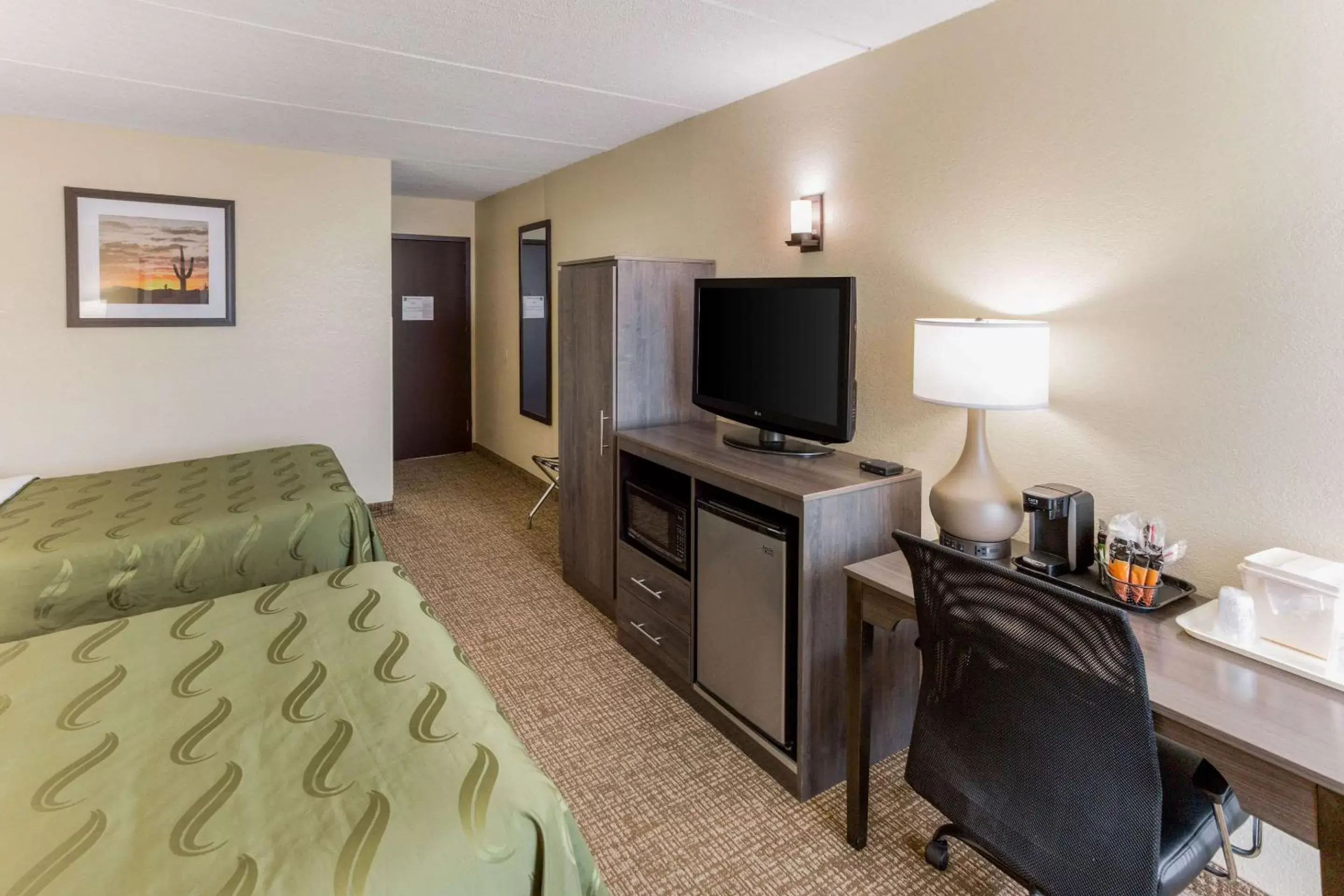 Photo of the whole room, TV/Entertainment Center in Quality Inn & Suites Plattsburgh