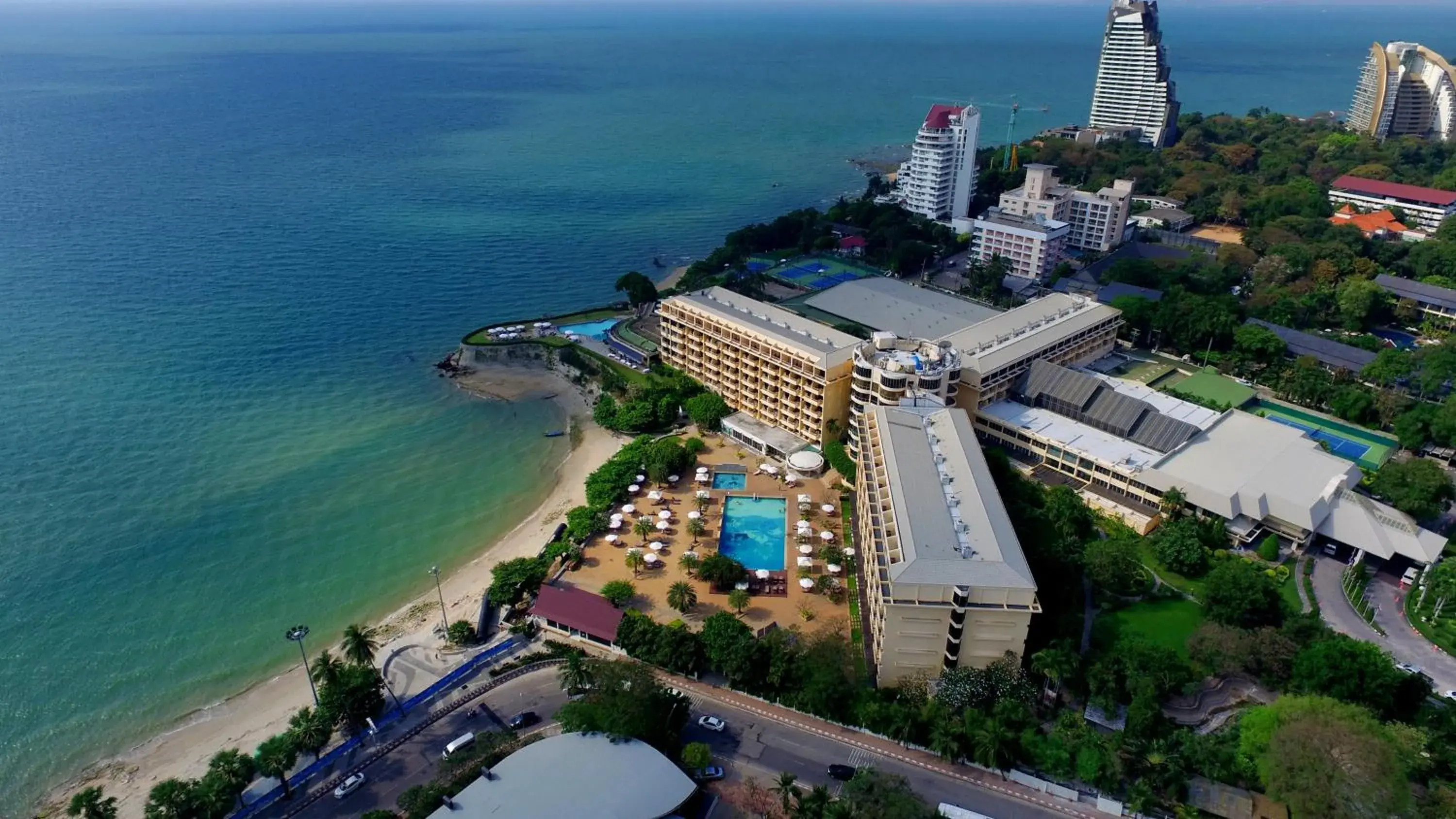 Bird's eye view, Bird's-eye View in Dusit Thani Pattaya - SHA Extra Plus