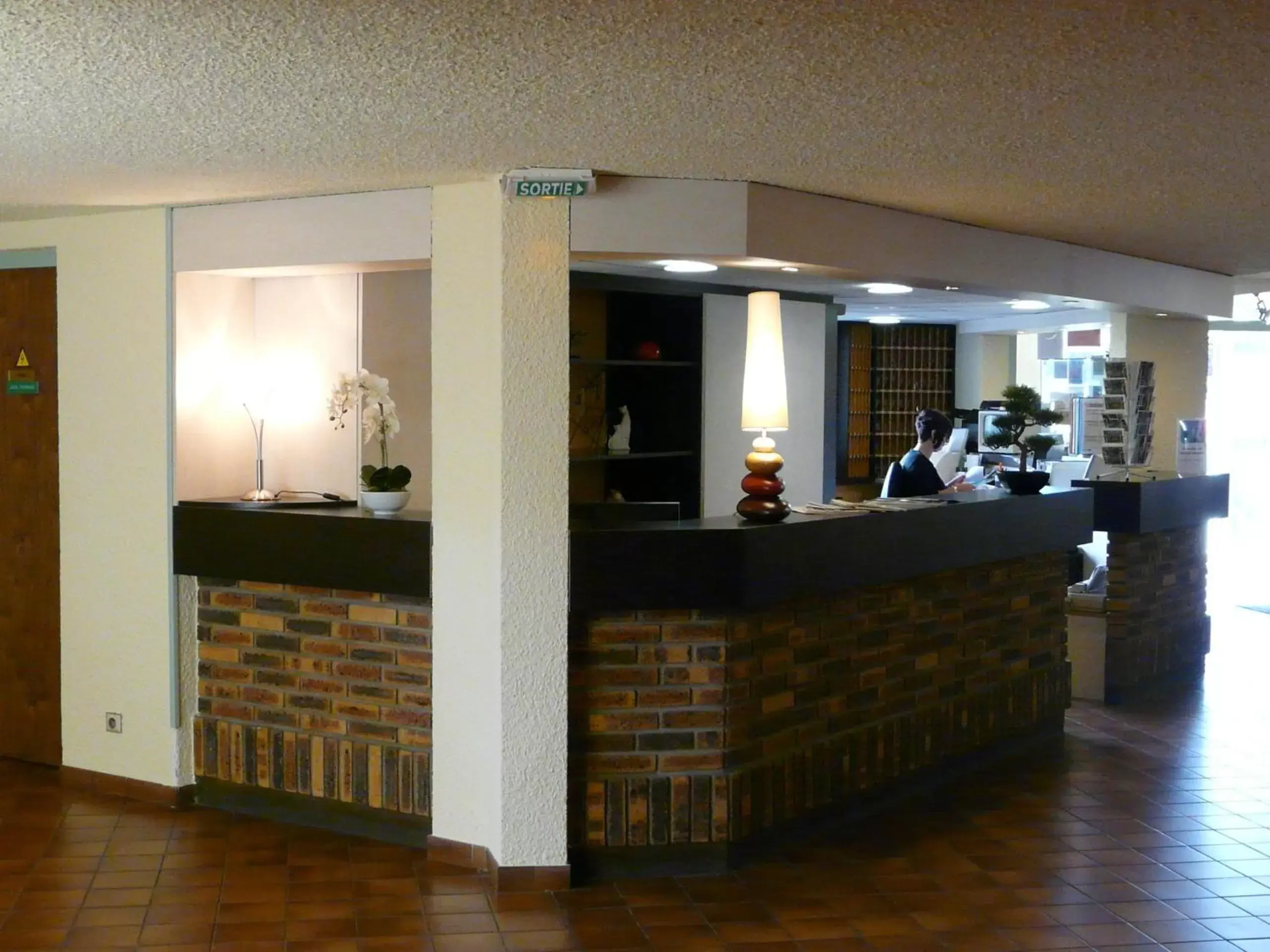 Lobby or reception, Lobby/Reception in Mont Vernon