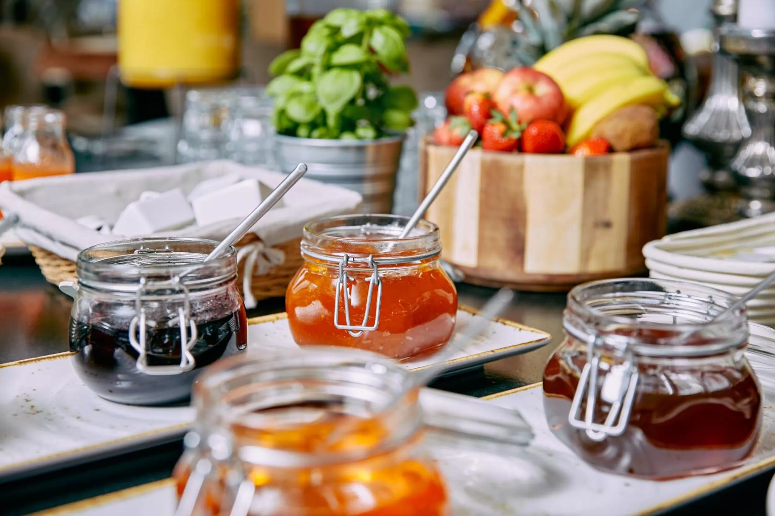 Breakfast in Home suite home