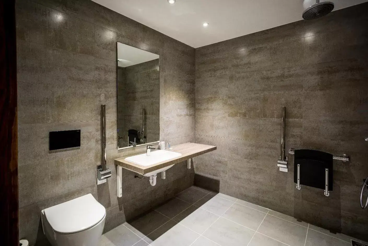 Toilet, Bathroom in The Residence Hotel at The Nottinghamshire Golf & Country Club