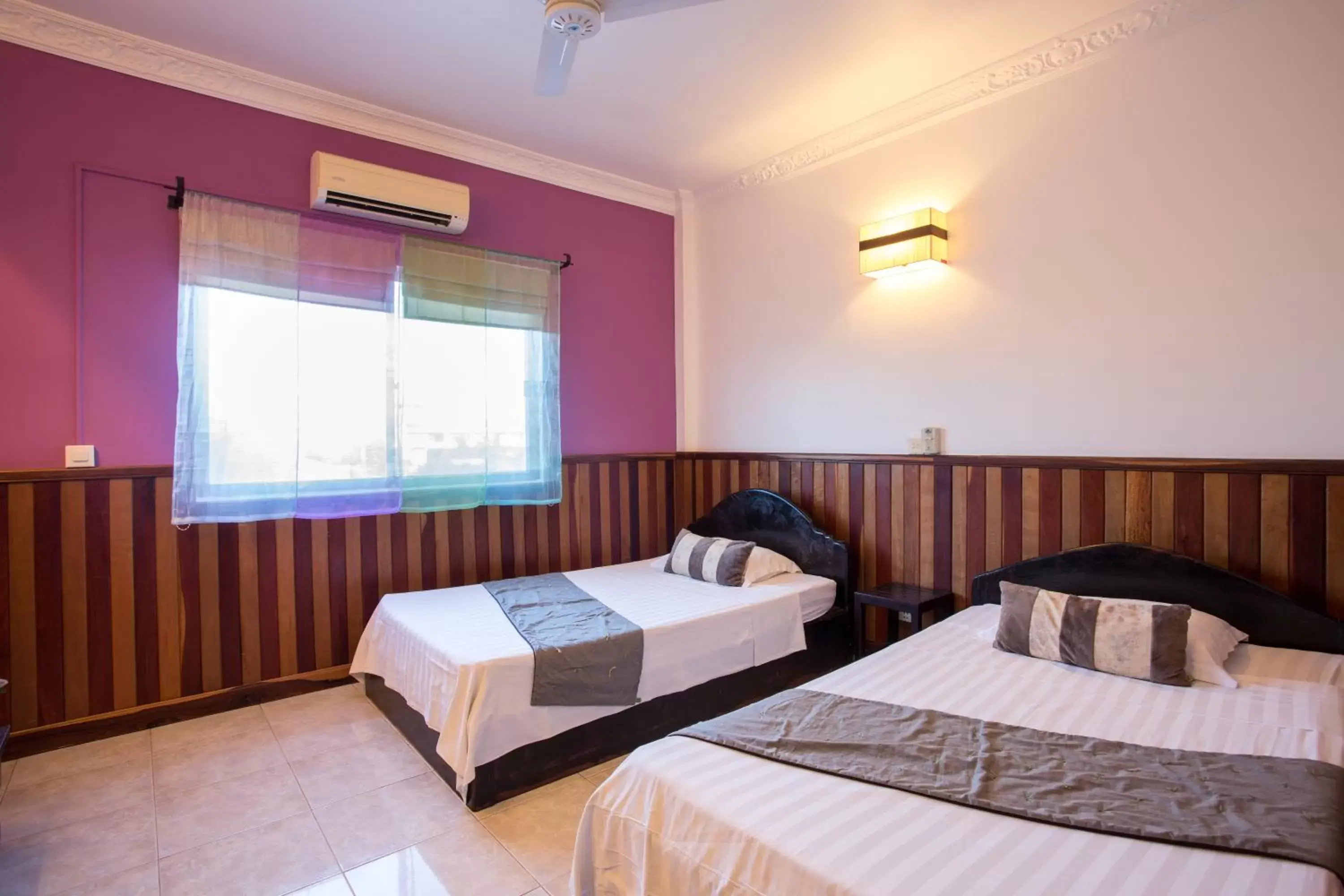 Bedroom, Bed in Le Tigre Hotel