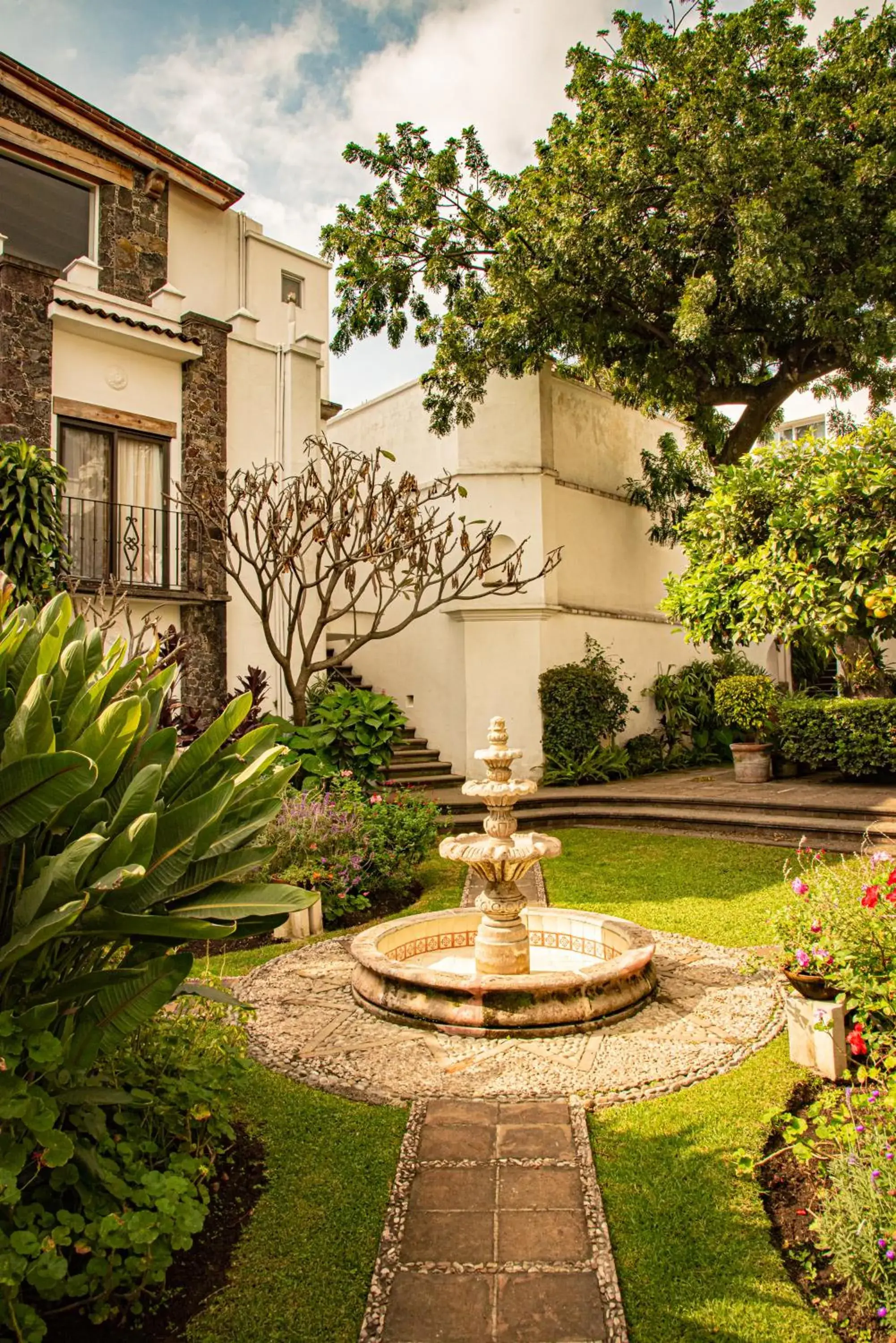Property building, Garden in Posada del Tepozteco