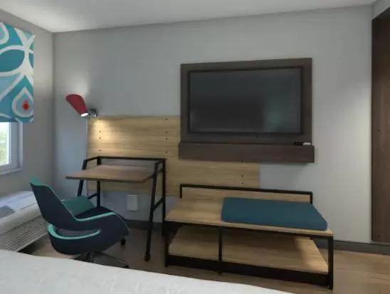 Bed in Tru By Hilton Indianapolis Lawrence, In