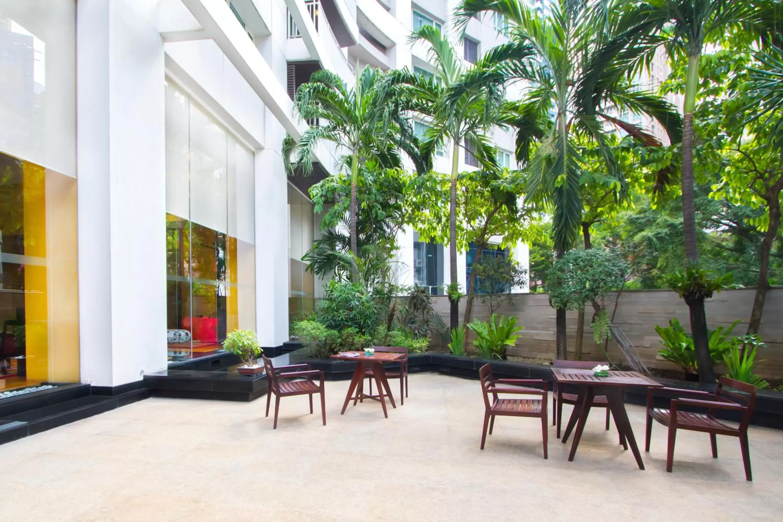 Garden, Patio/Outdoor Area in Urbana Langsuan Hotel - SHA Extra Plus