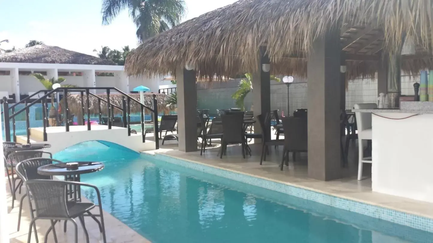 Restaurant/places to eat, Swimming Pool in El Cabarete Spa Resort all-Inclusive