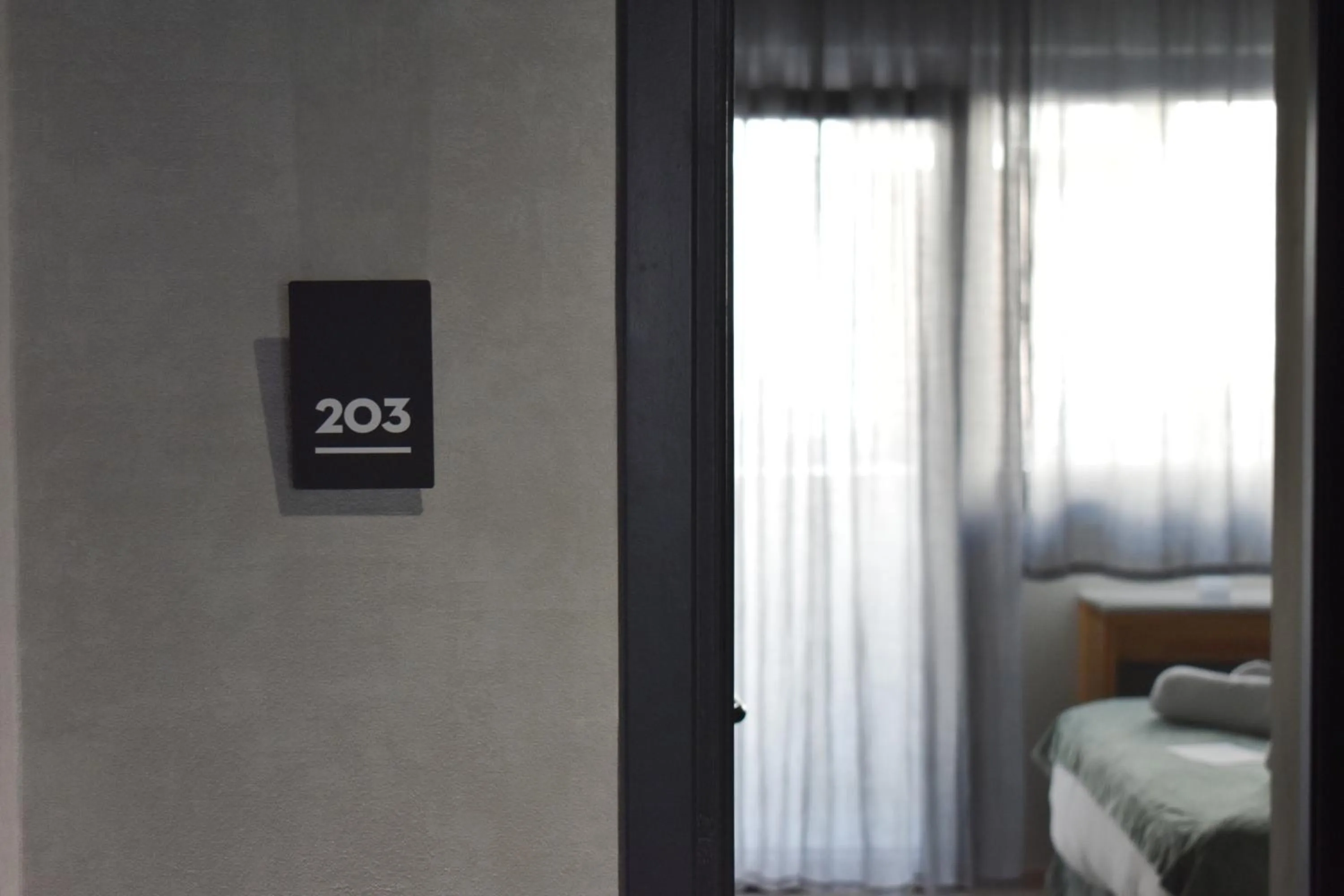 Logo/Certificate/Sign, Bed in Be My Guest Athens