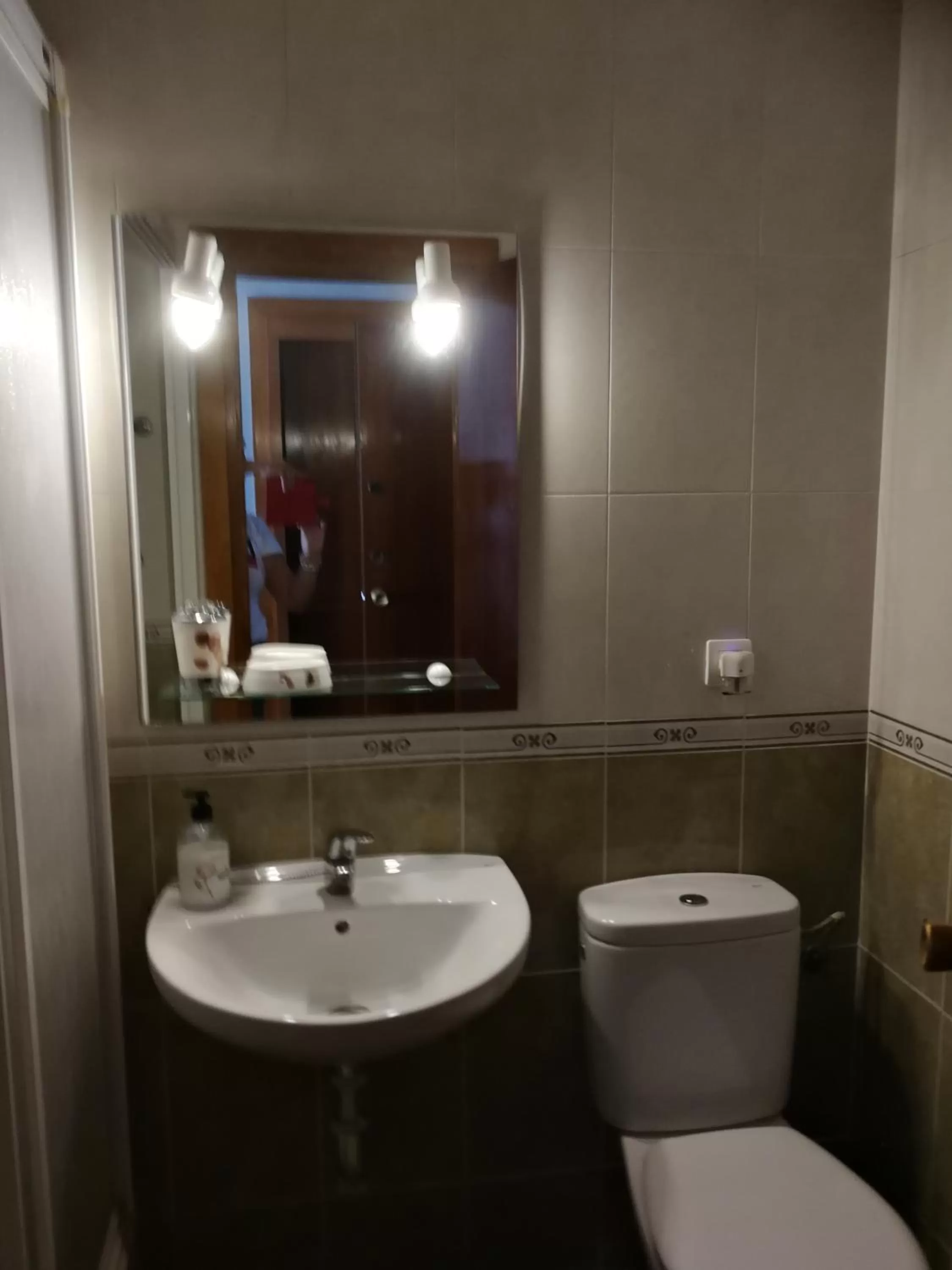 Bathroom in Benalmadena ,apartamento-Estudio primera Línea de Playa