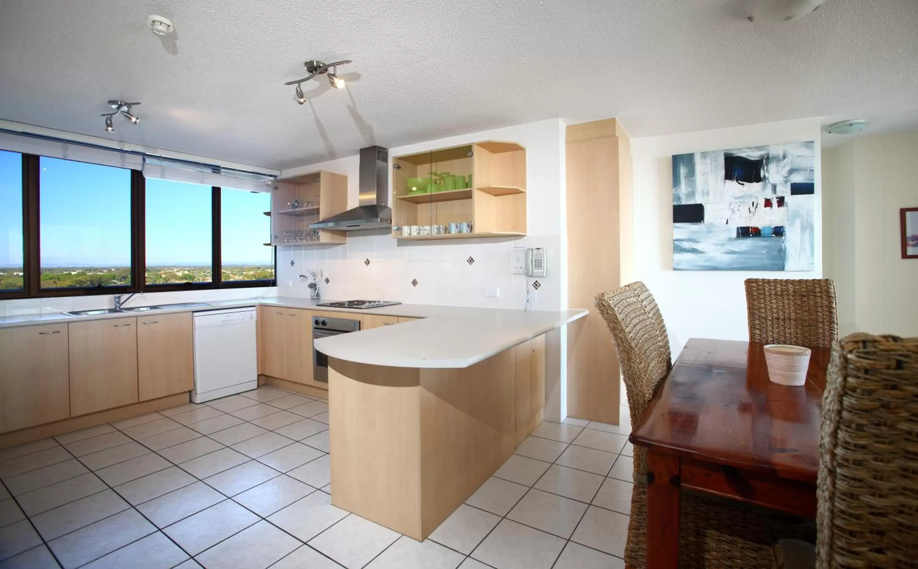 Kitchen or kitchenette, Kitchen/Kitchenette in Gemini Resort