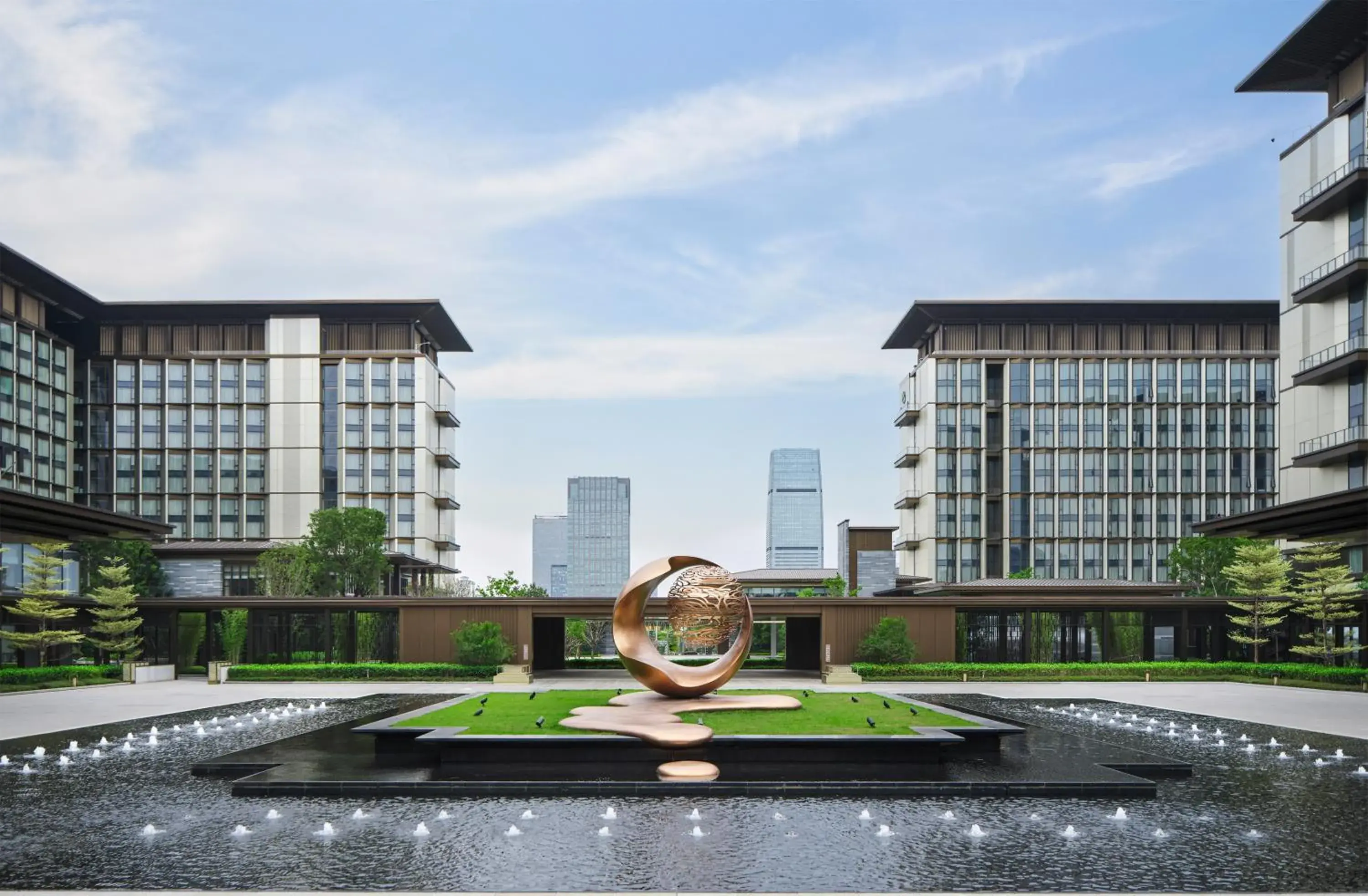 Property building in Four Points by Sheraton Guangzhou, Baiyun