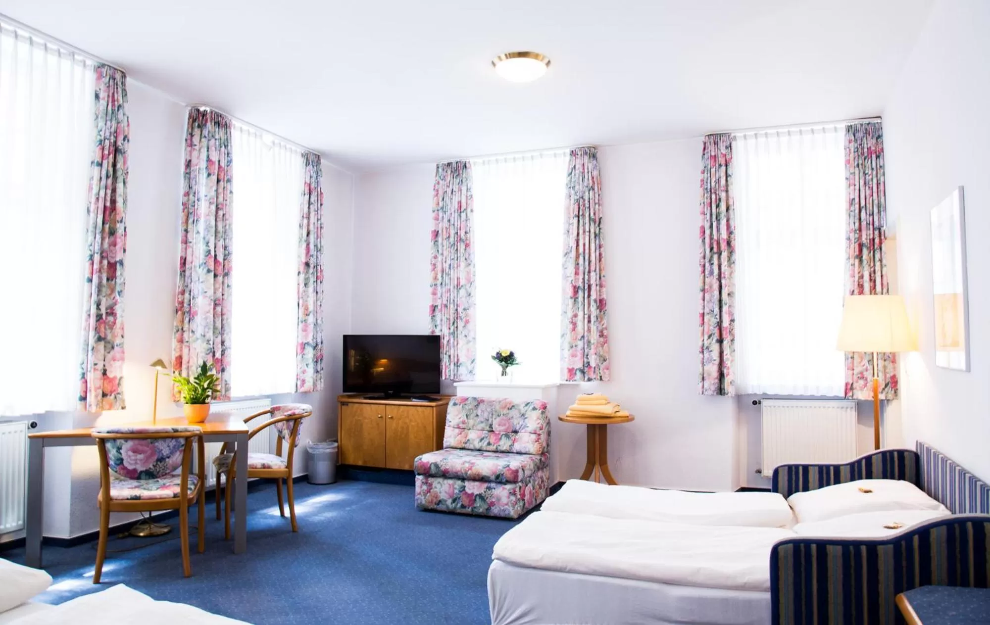 TV and multimedia in Hotel am Rathaus