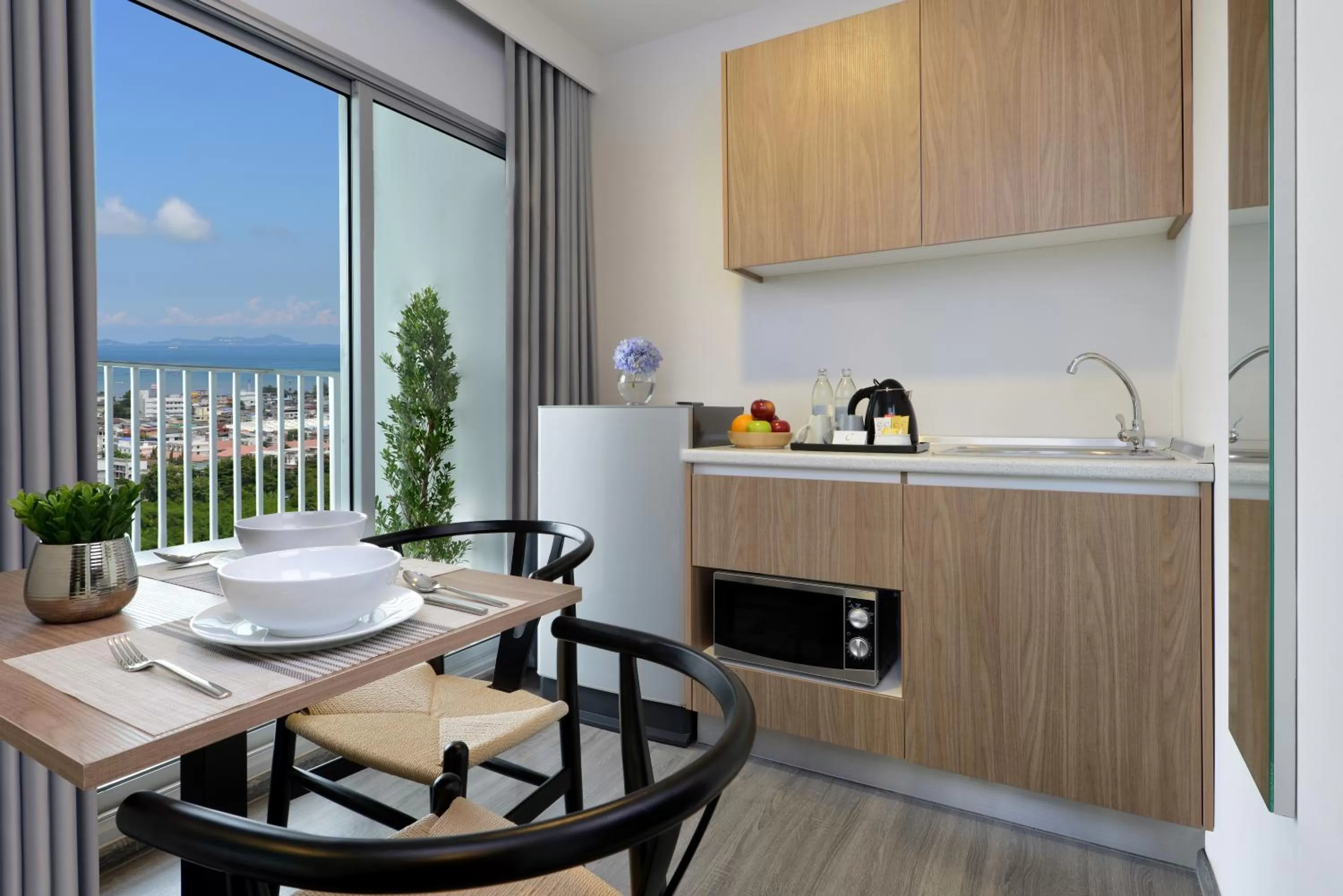 Kitchen or kitchenette in Centre Point Prime Hotel Pattaya