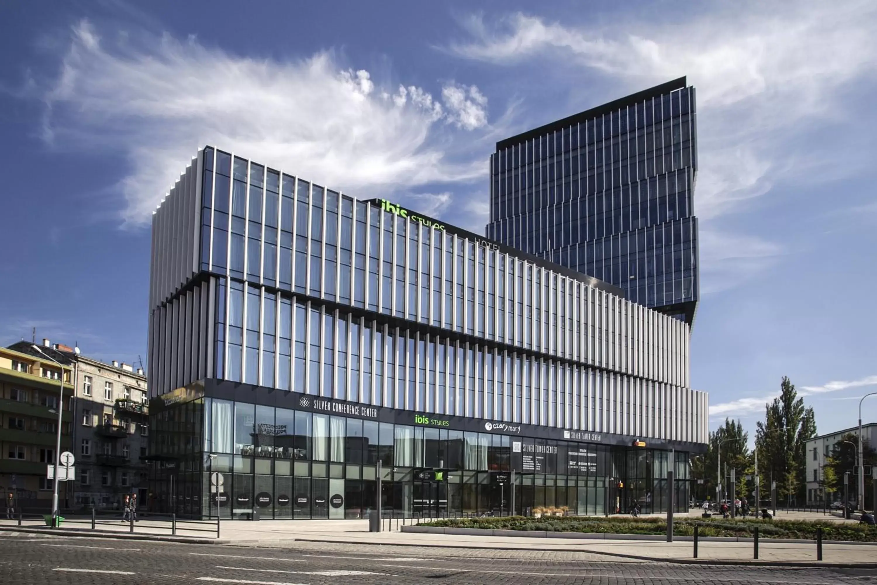 Facade/entrance, Property Building in Ibis Styles Wroclaw Centrum