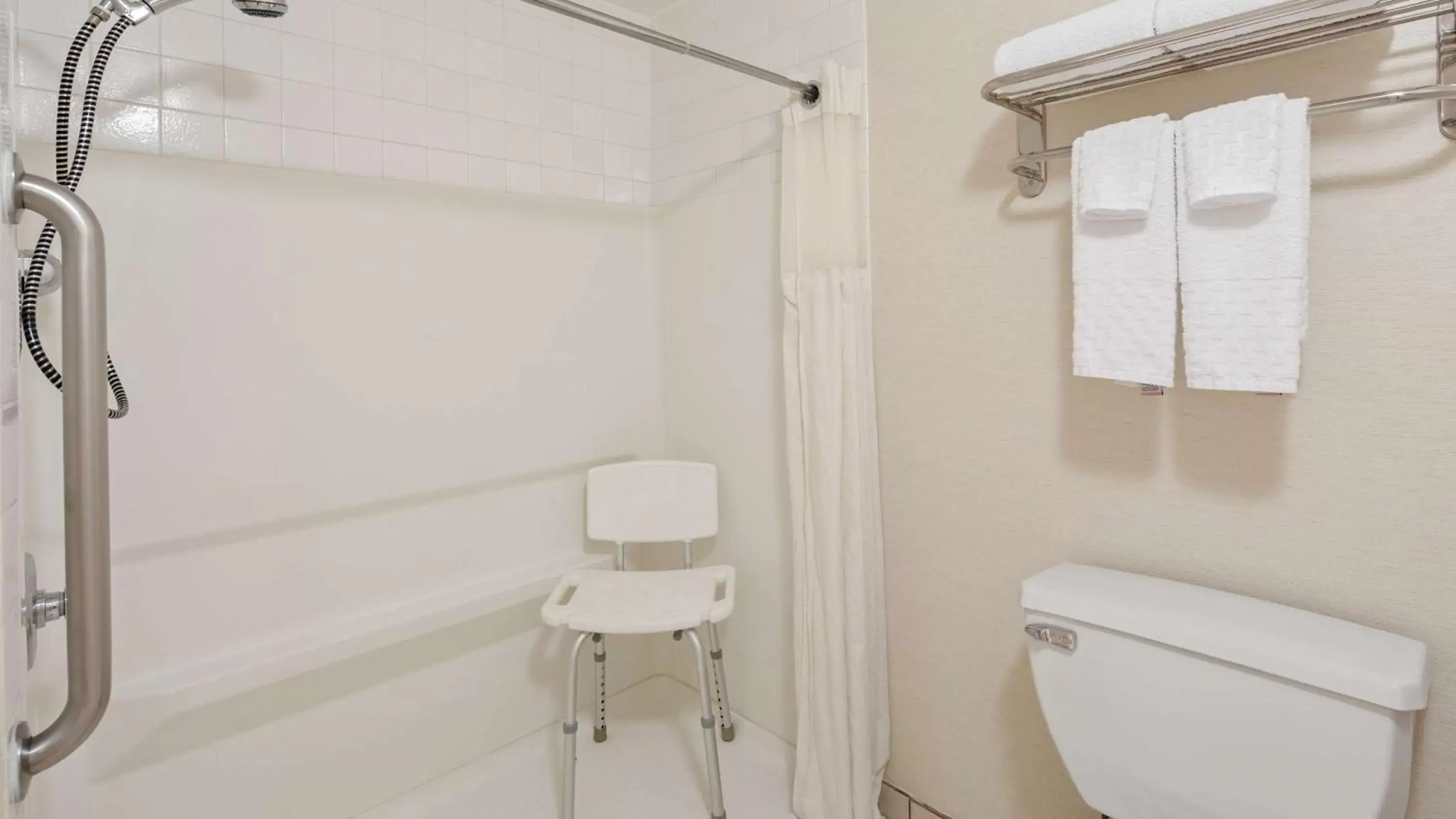 Photo of the whole room, Bathroom in Best Western Pasadena Royale Inn & Suites