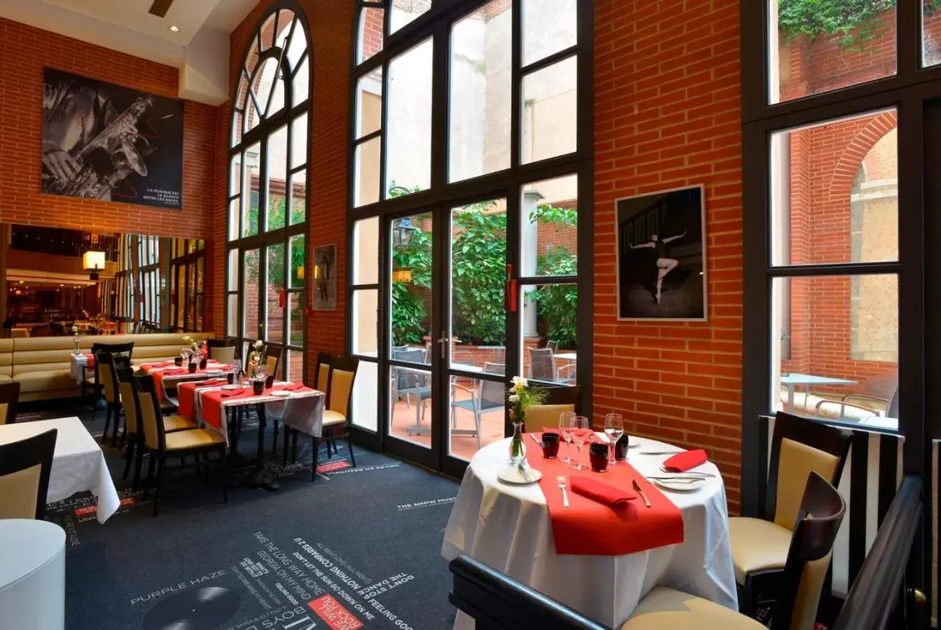 Restaurant/Places to Eat in Plaza Hotel Capitole Toulouse - Anciennement-formerly CROWNE PLAZA