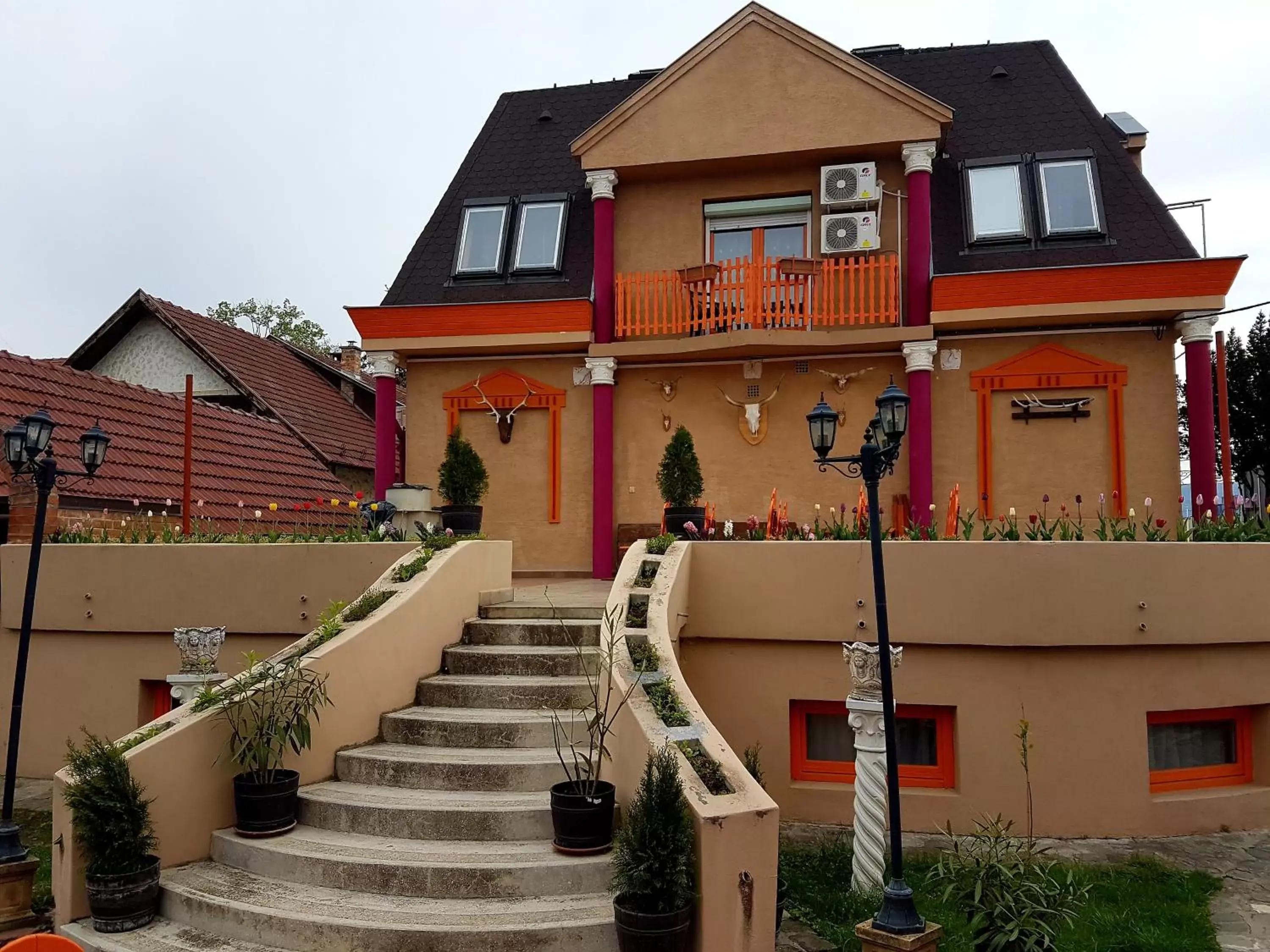 Property building in Attila Hotel Budapest Property building in Attila Hotel Budapest