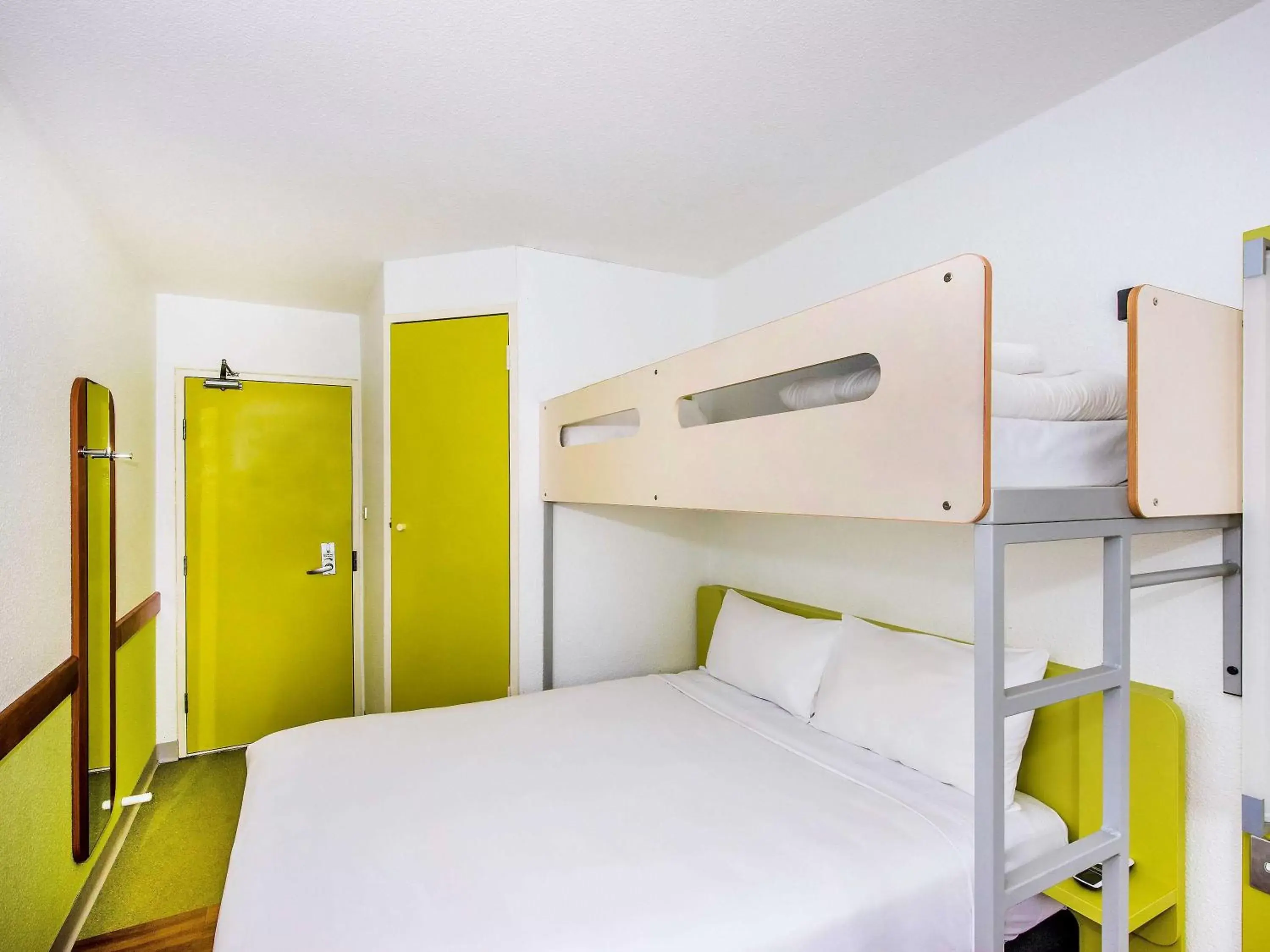 Photo of the whole room, Bunk Bed in ibis Budget - St Peters