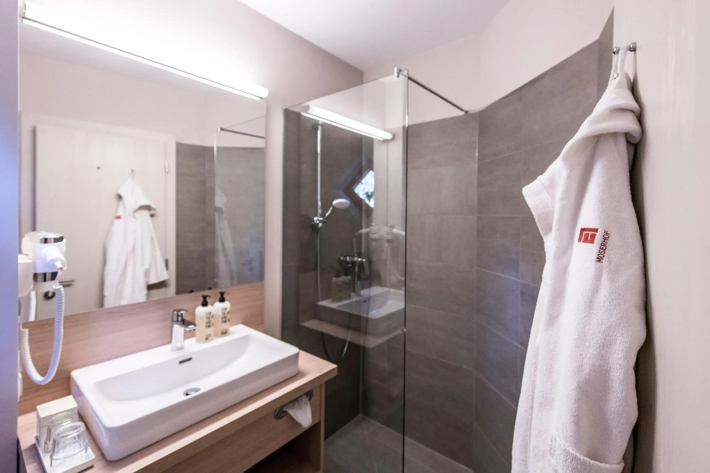 Decorative detail, Bathroom in Hotel Moserhof