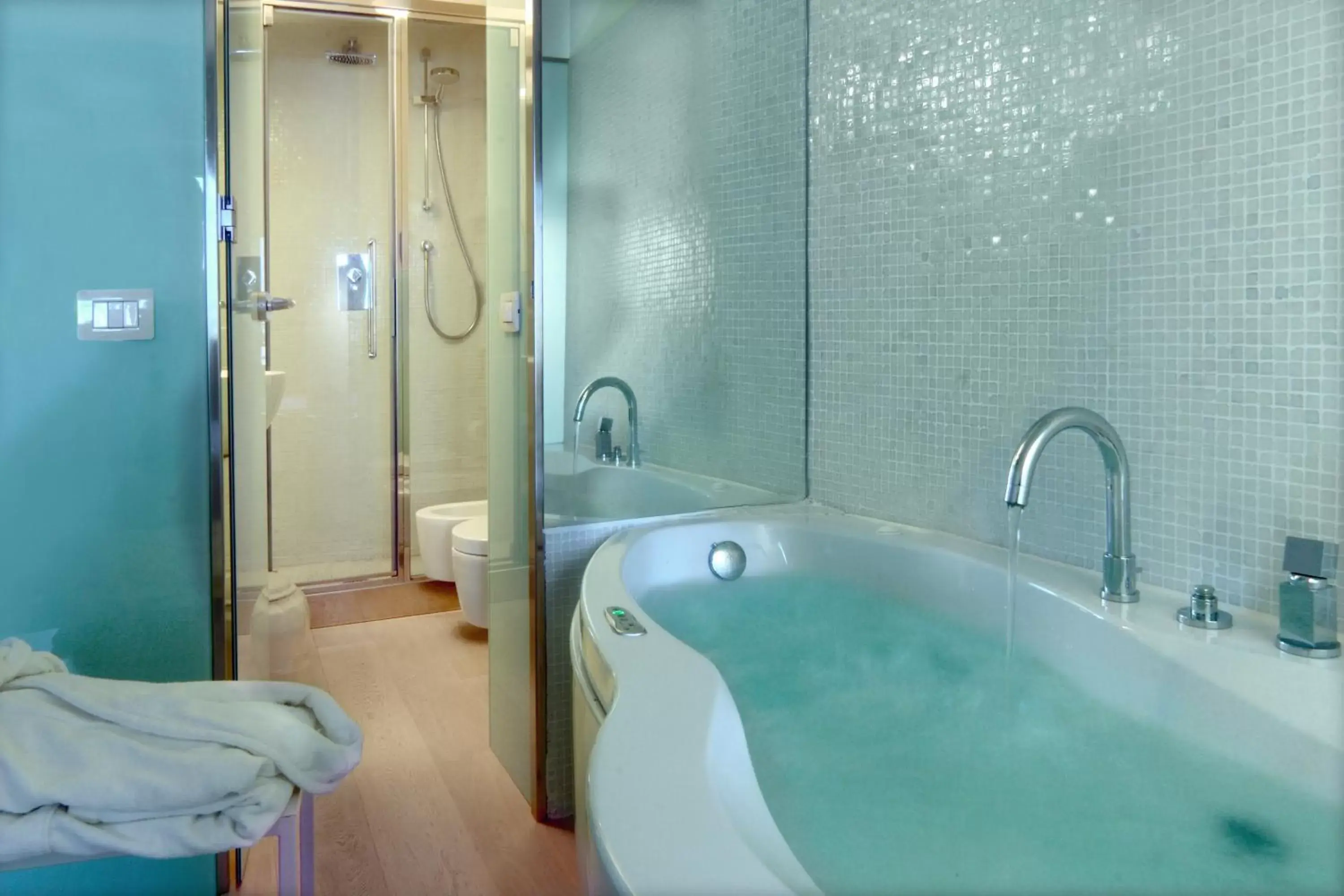 Bathroom in Hotel Adriano
