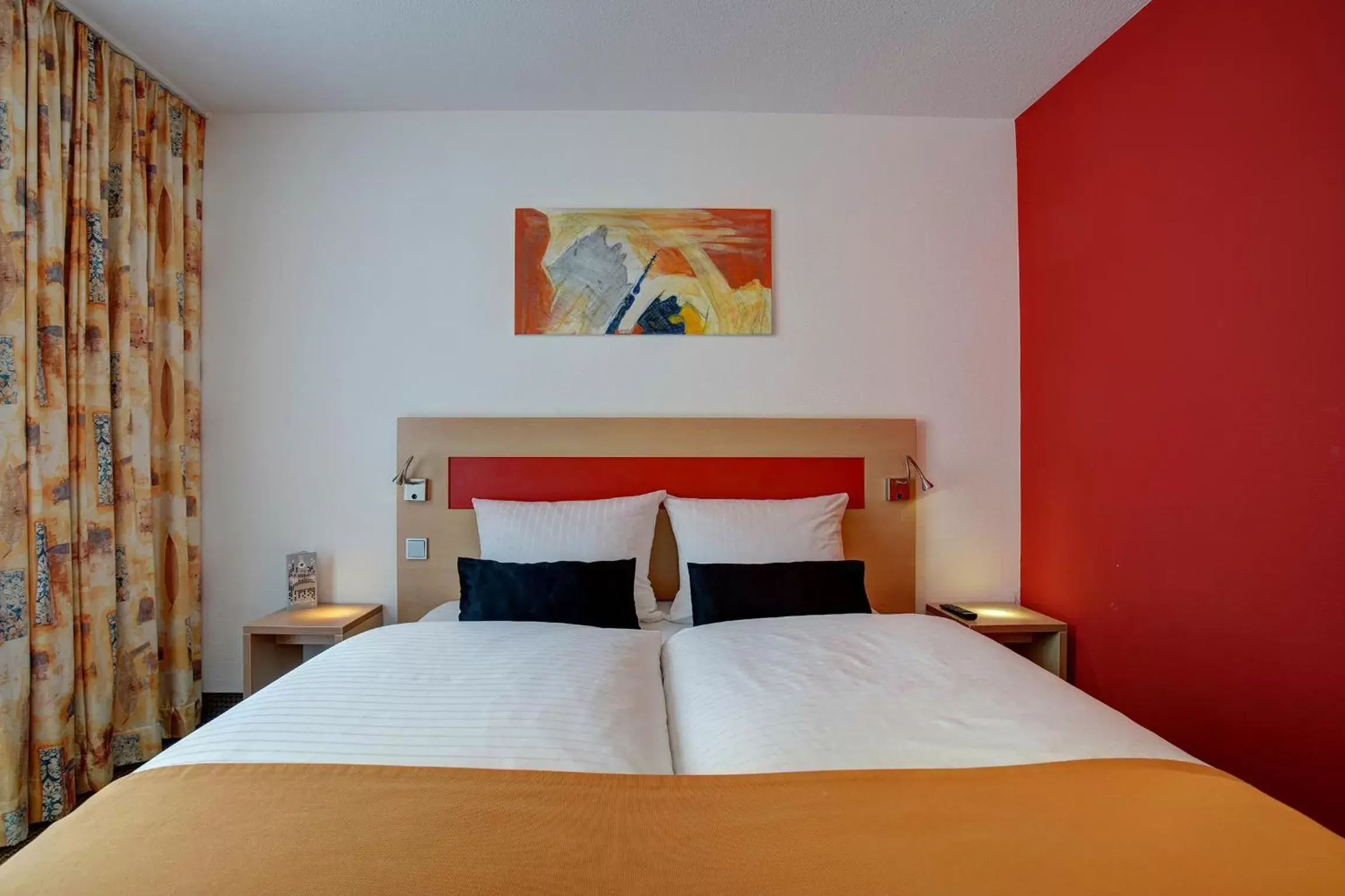 Photo of the whole room, Bed in Centro Hotel Nürnberg