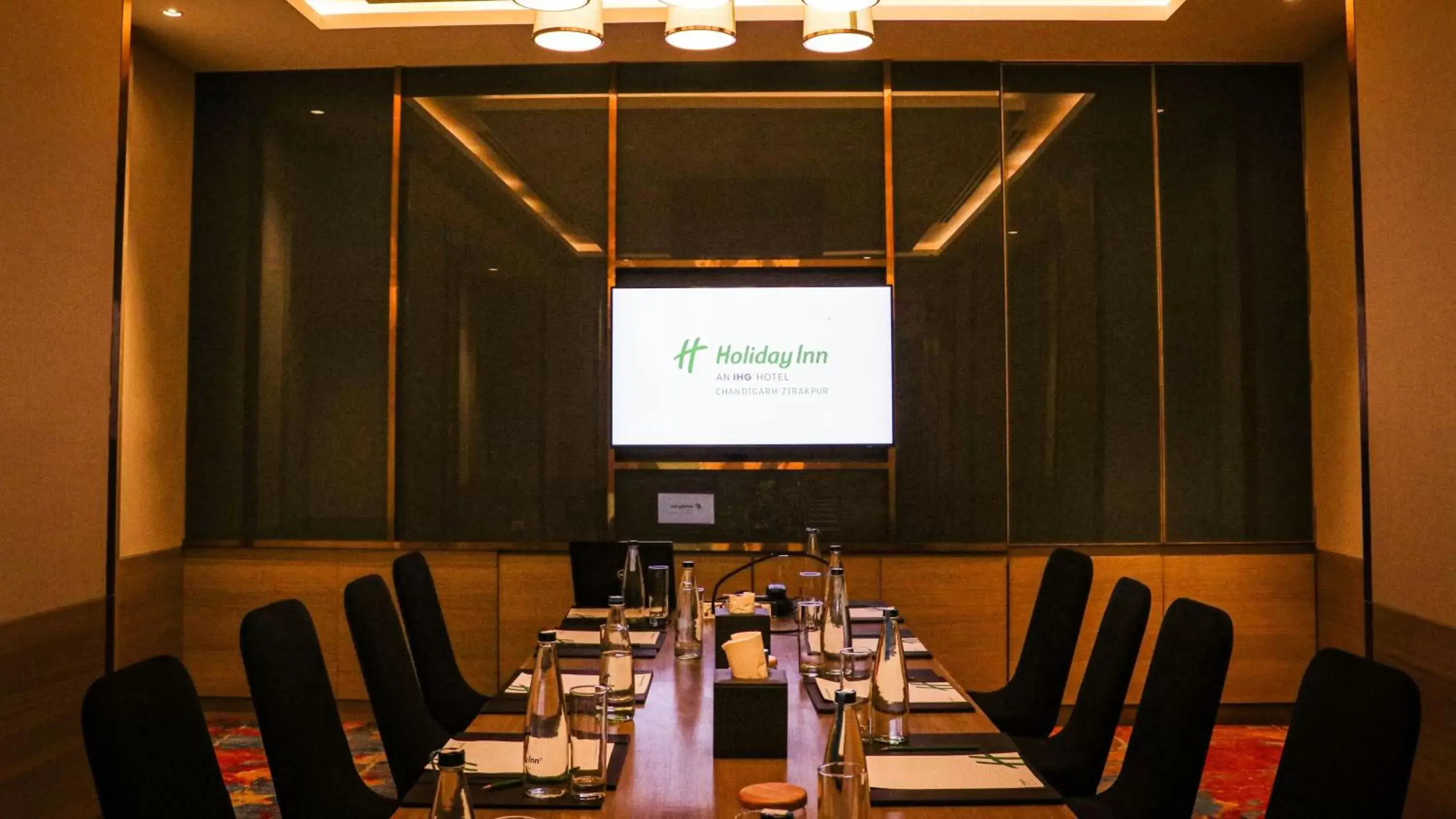 Meeting/conference room, Business Area/Conference Room in Holiday Inn Chandigarh Zirakpur, an IHG Hotel