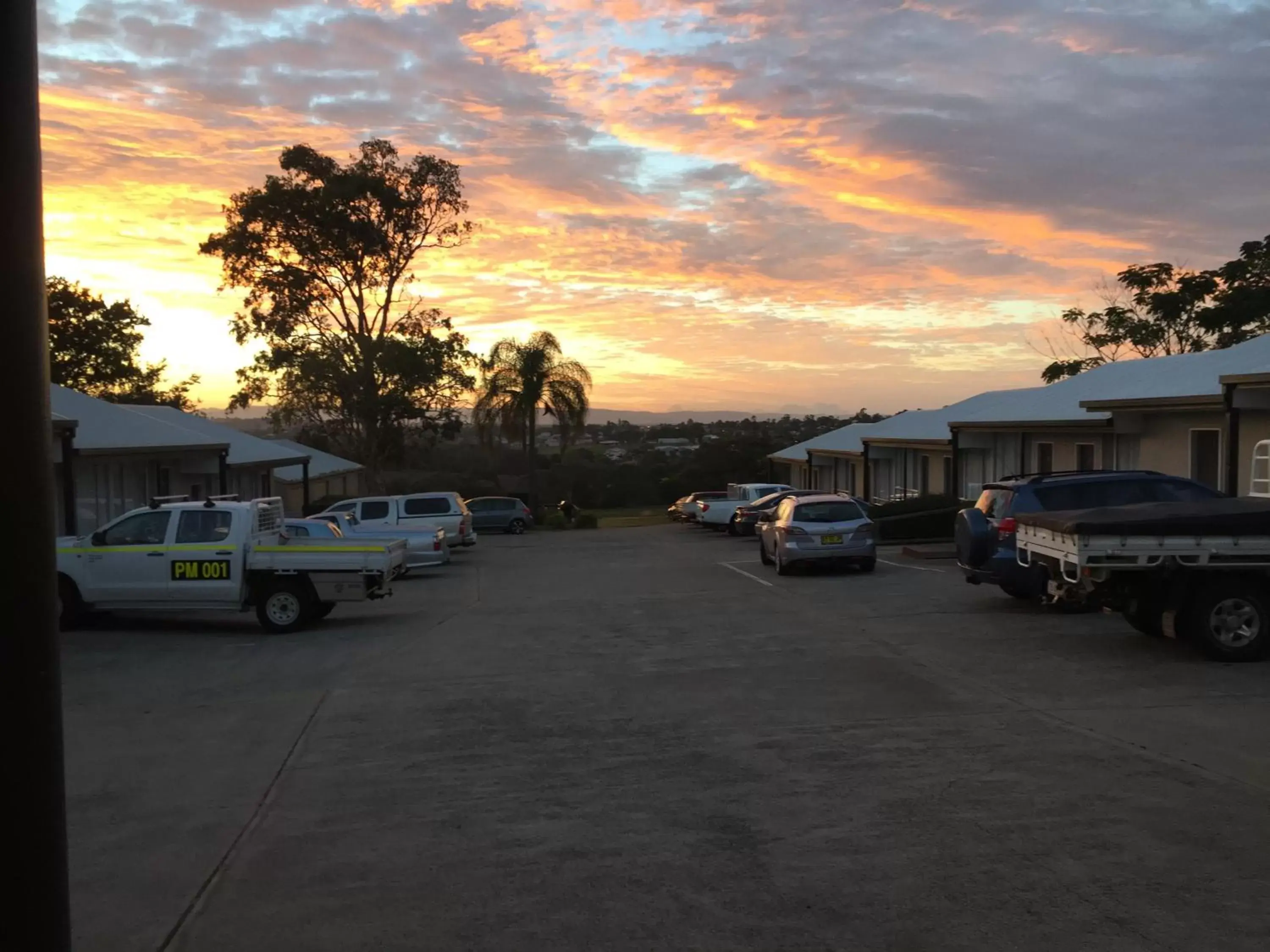 Sunrise, Sunrise/Sunset in Alexander Motel