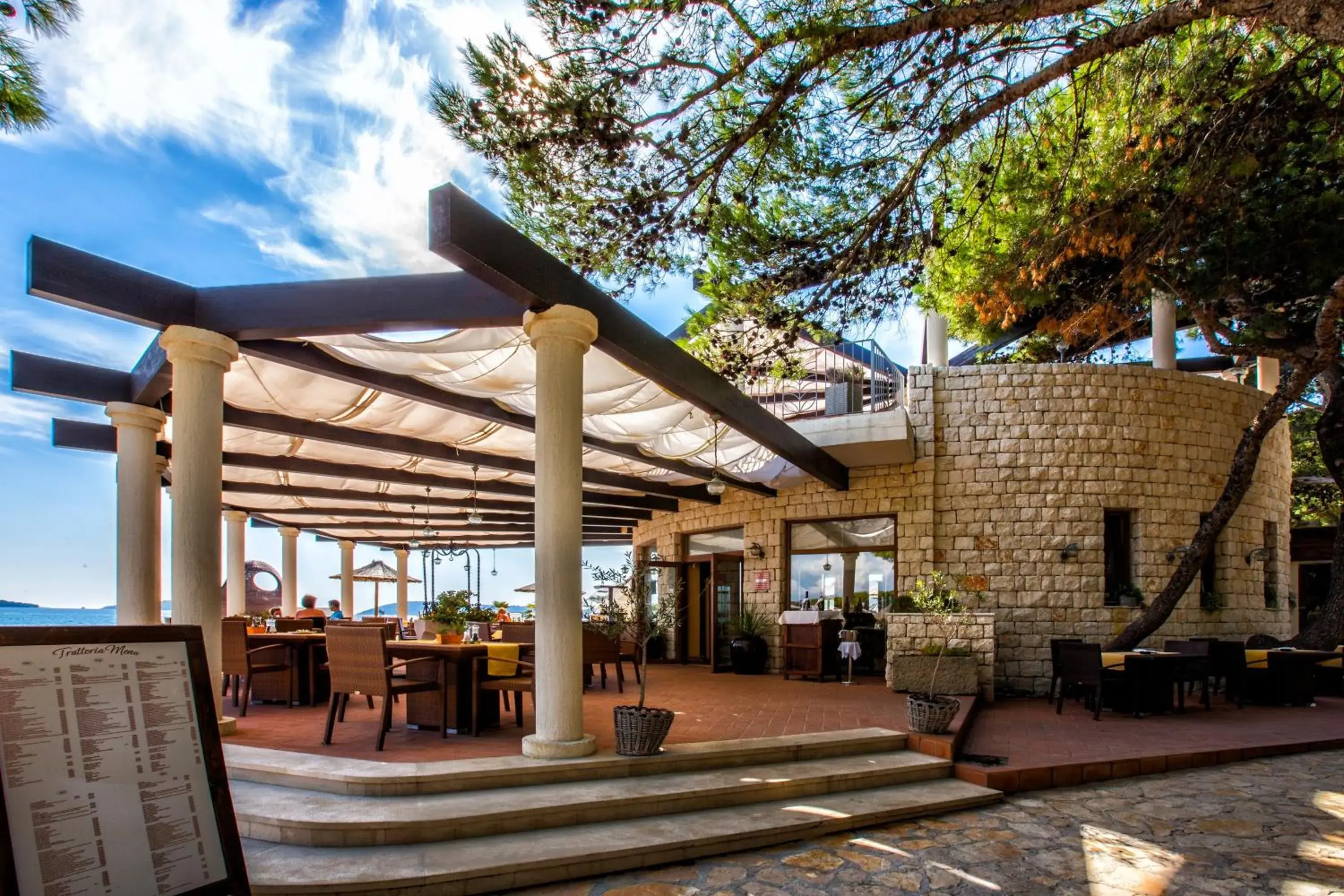 Restaurant/places to eat in Amadria Park Beach Hotel Niko