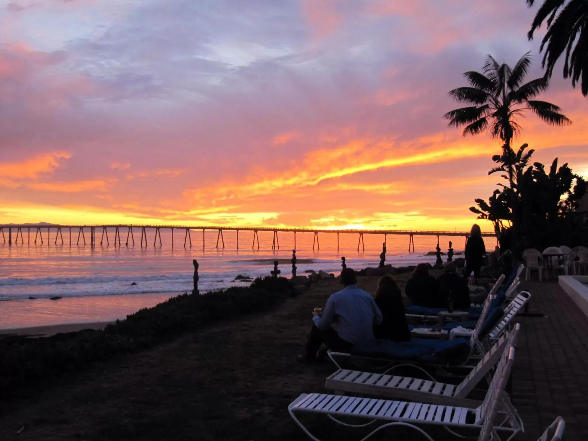 Garden view in Cliff House Inn Garden view in Cliff House Inn