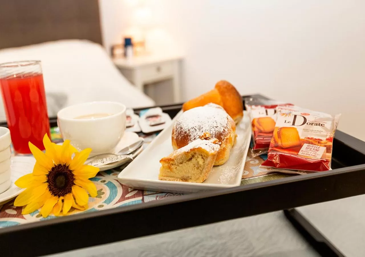 Breakfast in B&B Vico Milano 18