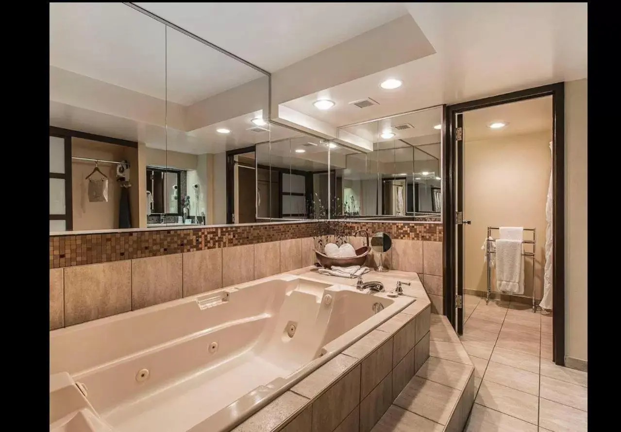 Bathroom in Wyndham Garden Medicine Hat Conference Center