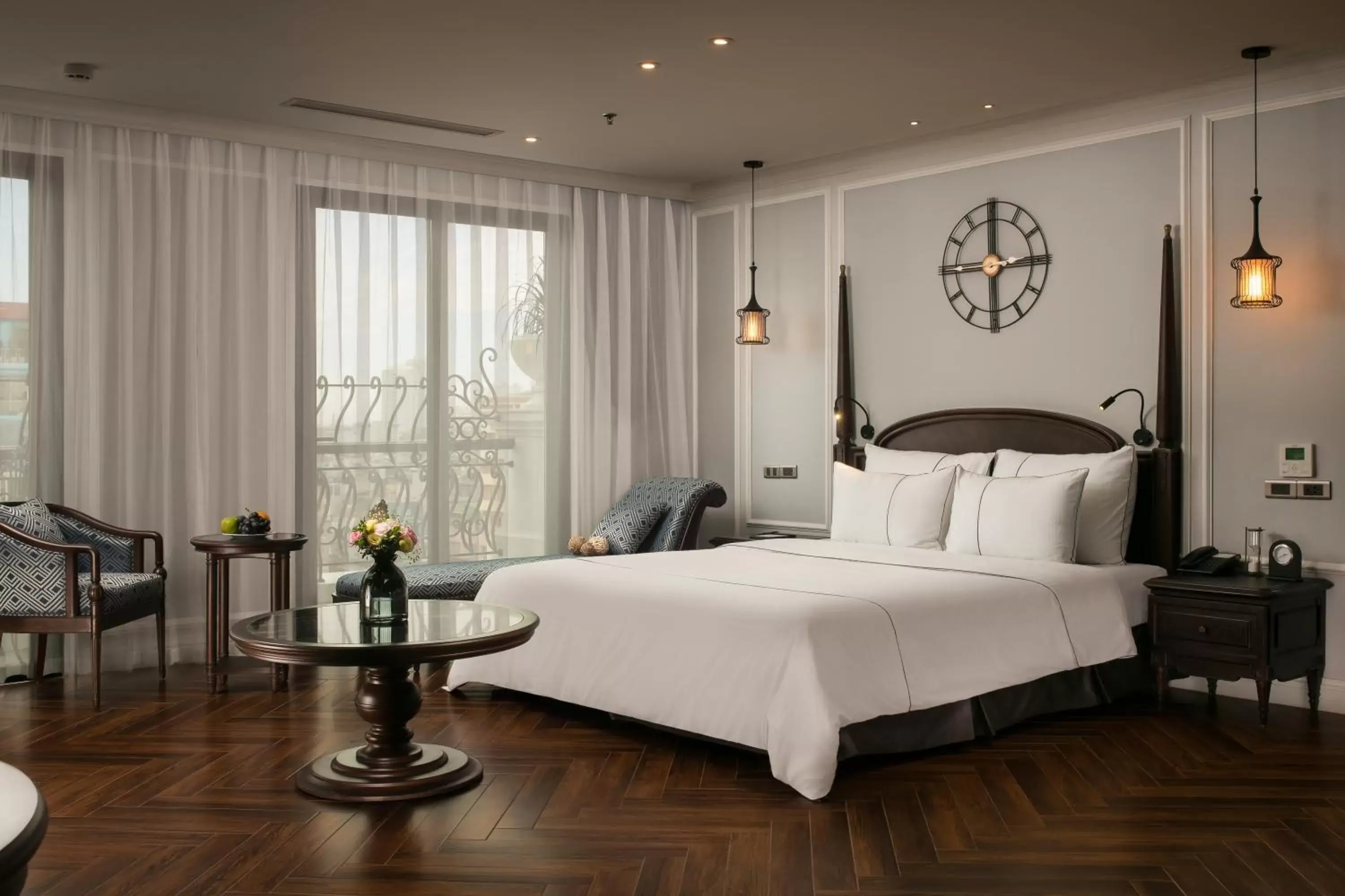 Photo of the whole room, Bed in Canary Hotel Photo of the whole room, Bed in Canary Hotel