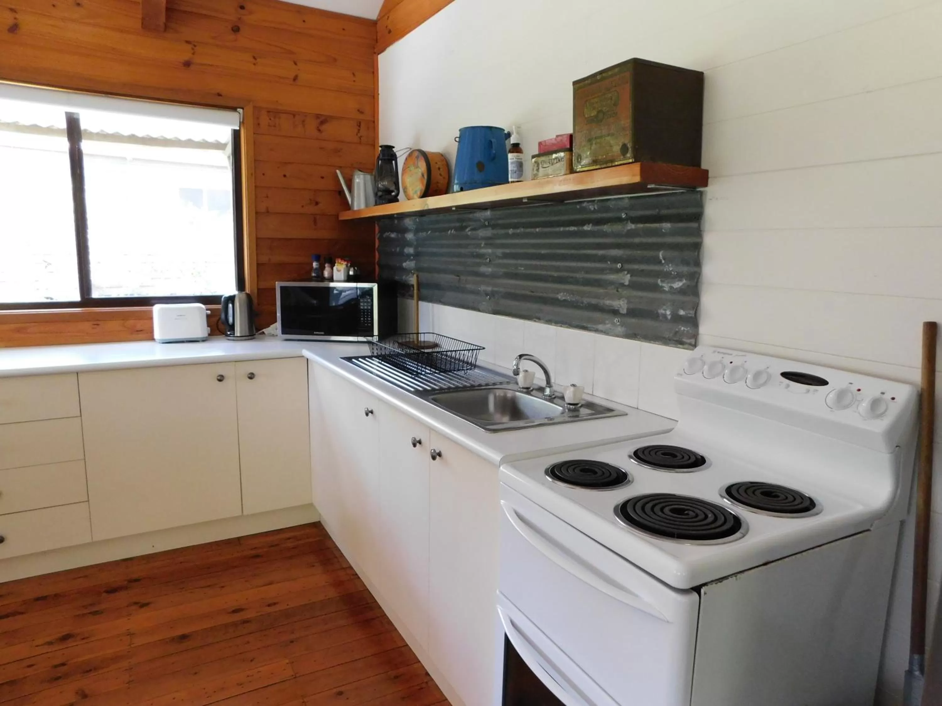 Kitchen or kitchenette in Kangaroo Valley Golf and Country Retreat