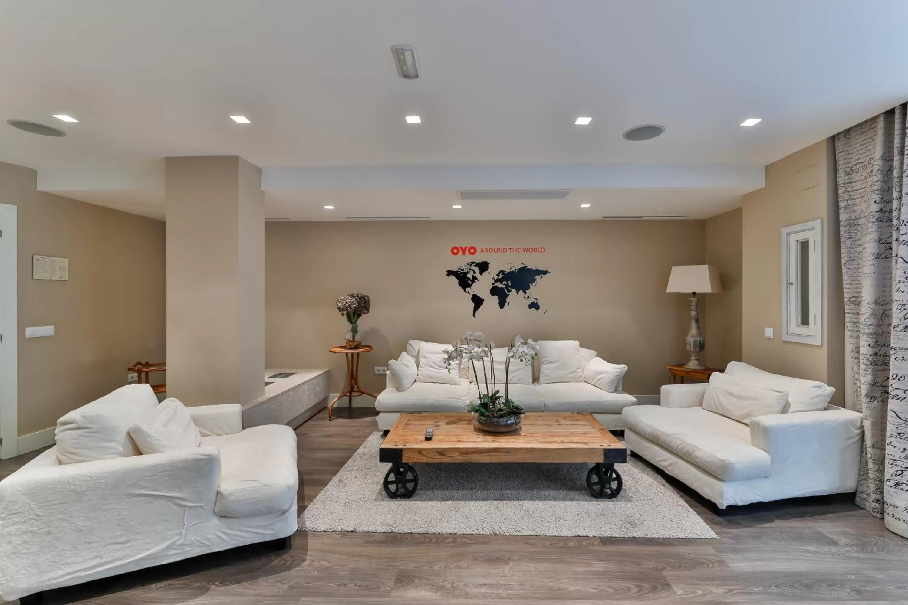 Lobby or reception in Hotel Altora