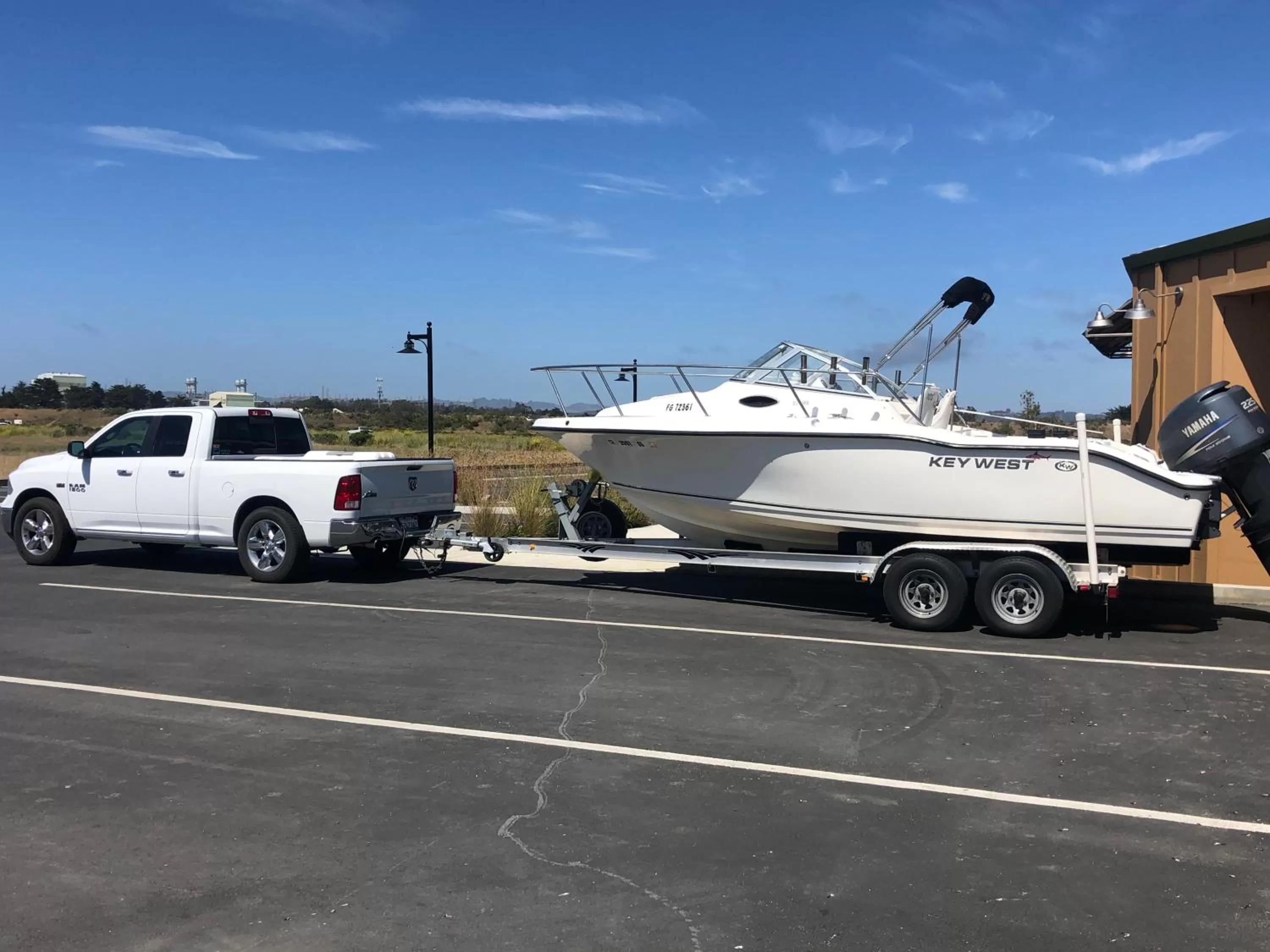 Parking in Inn At Moss Landing Point