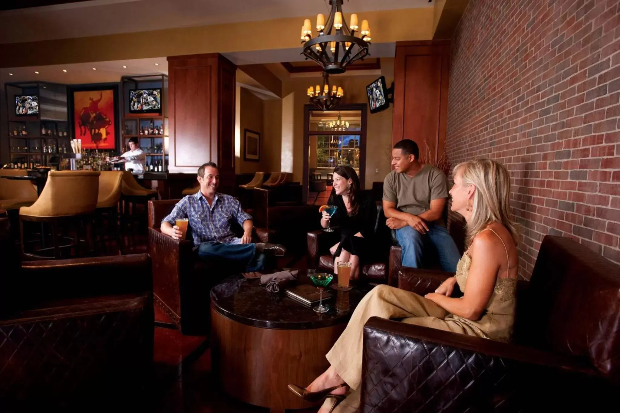 Lounge or bar in Omni Fort Worth Hotel