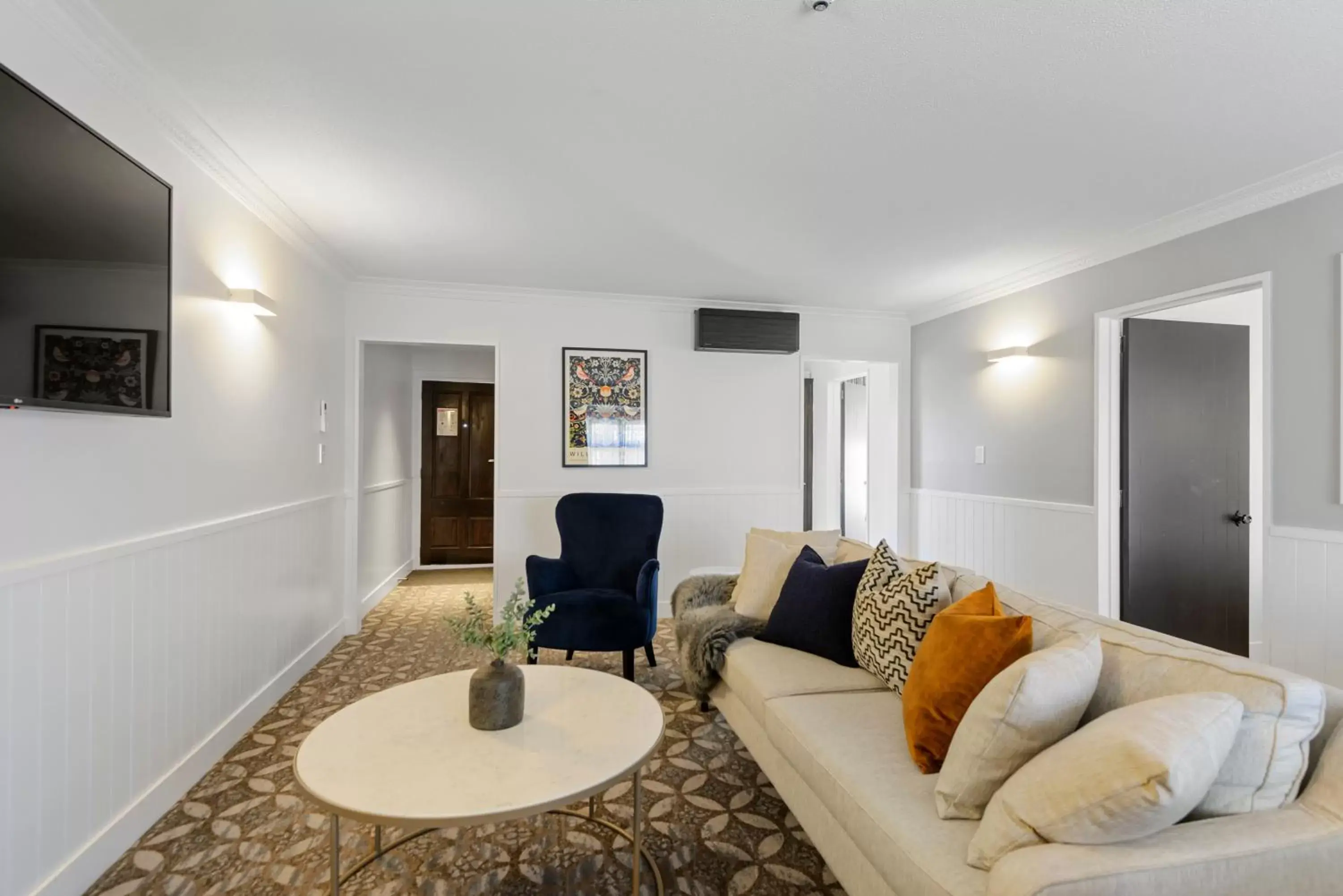 Living room, Seating Area in Scenic Hotel Cotswold