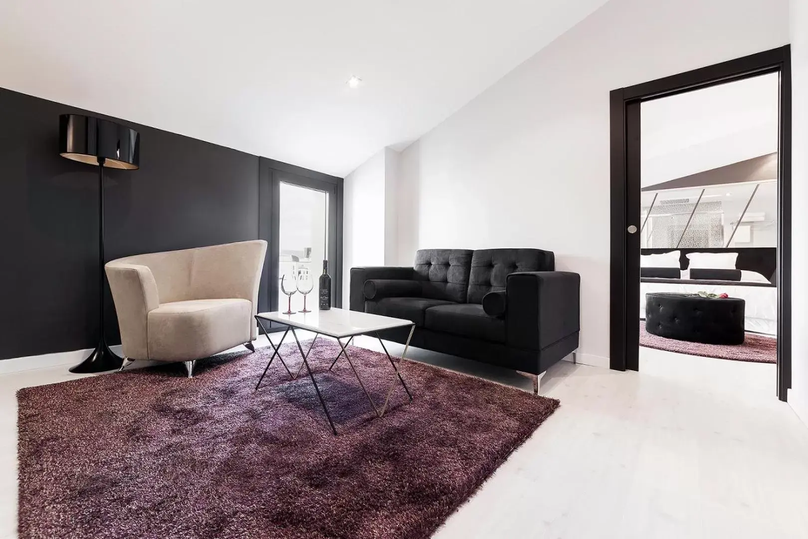 Property building, Seating Area in Hotel Cardenal