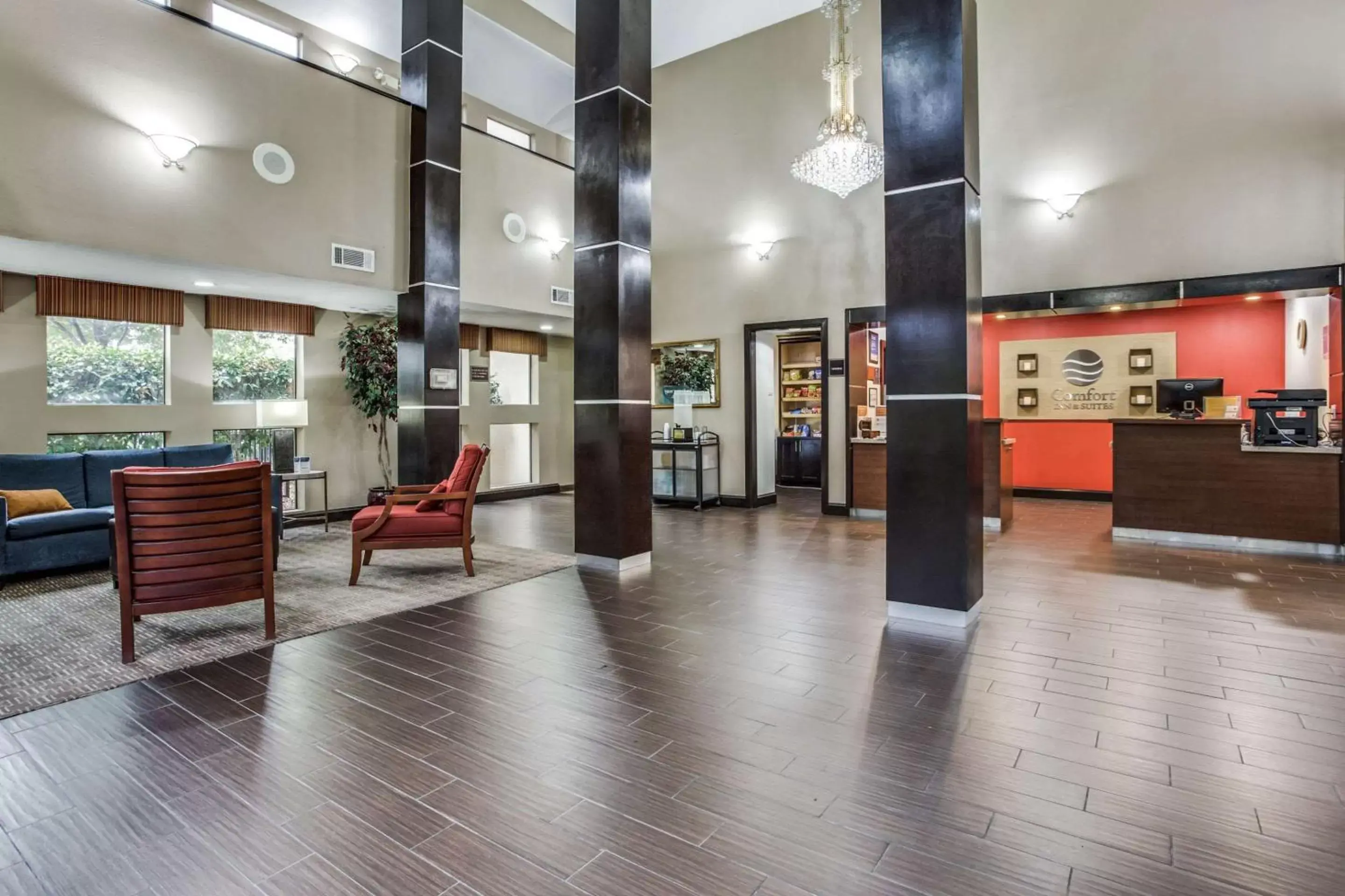Lobby or reception, Lobby/Reception in Comfort Inn & Suites Love Field – Dallas Market Center